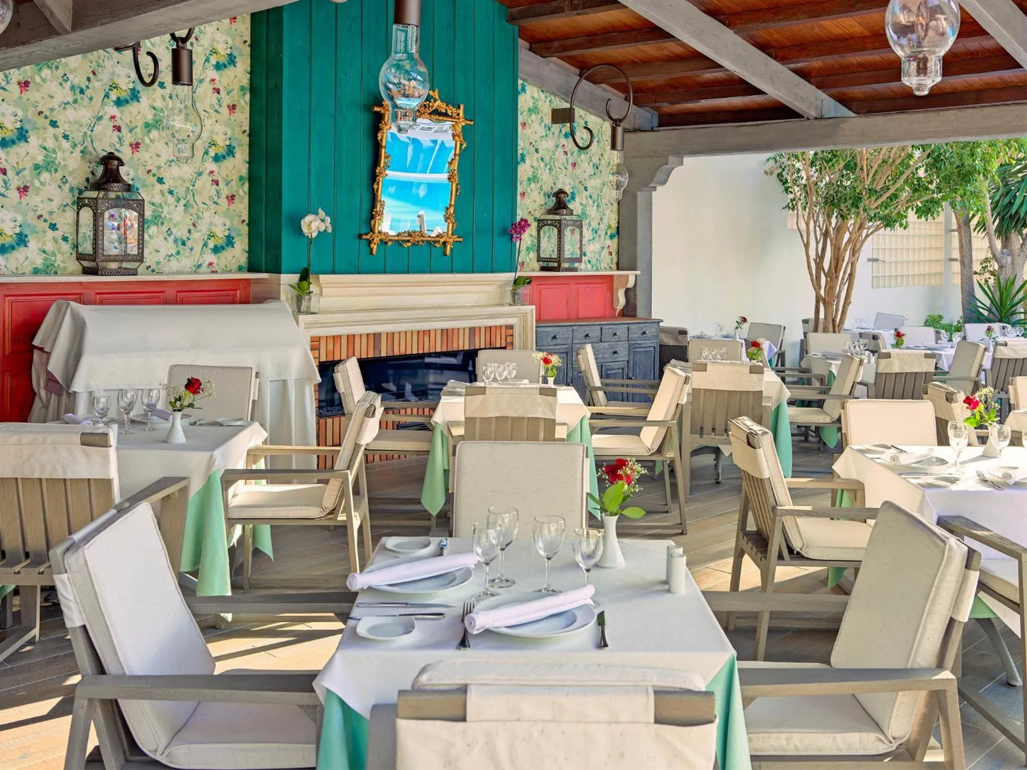 Restaurant/places to eat in Adrián Hoteles Colón Guanahaní Adultos Only