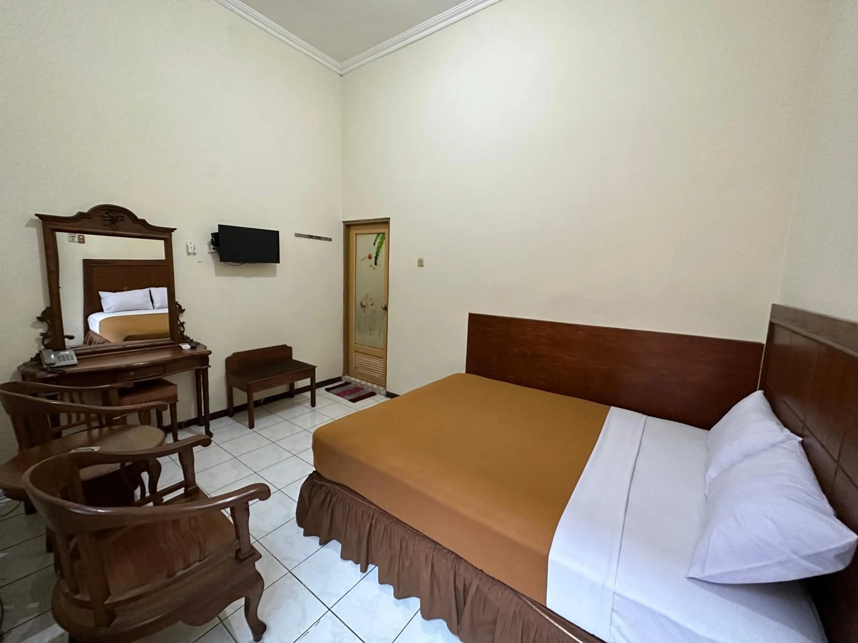 Bed in Hotel Winong Asri
