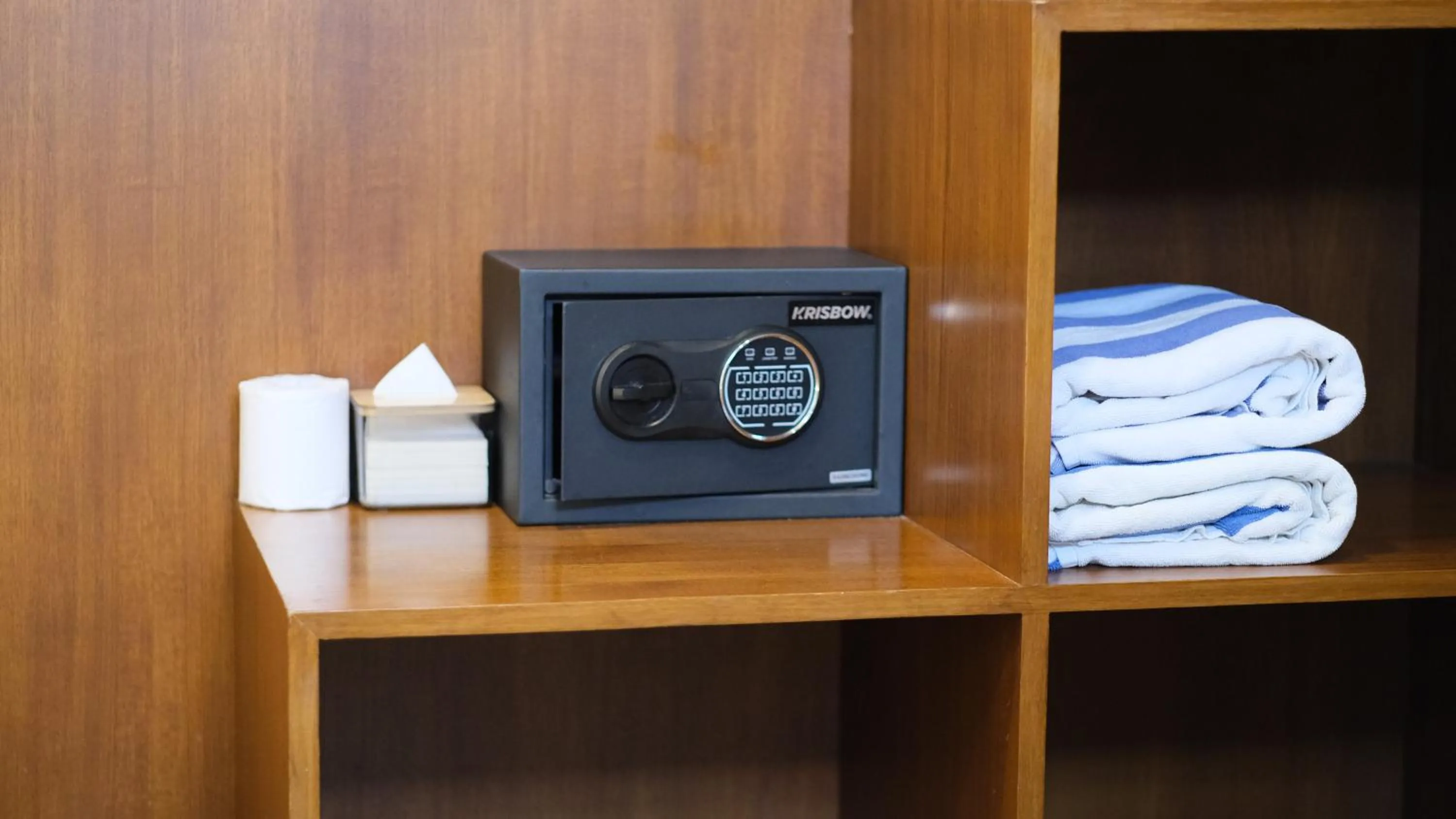 safe in Khamara Nusa Penida