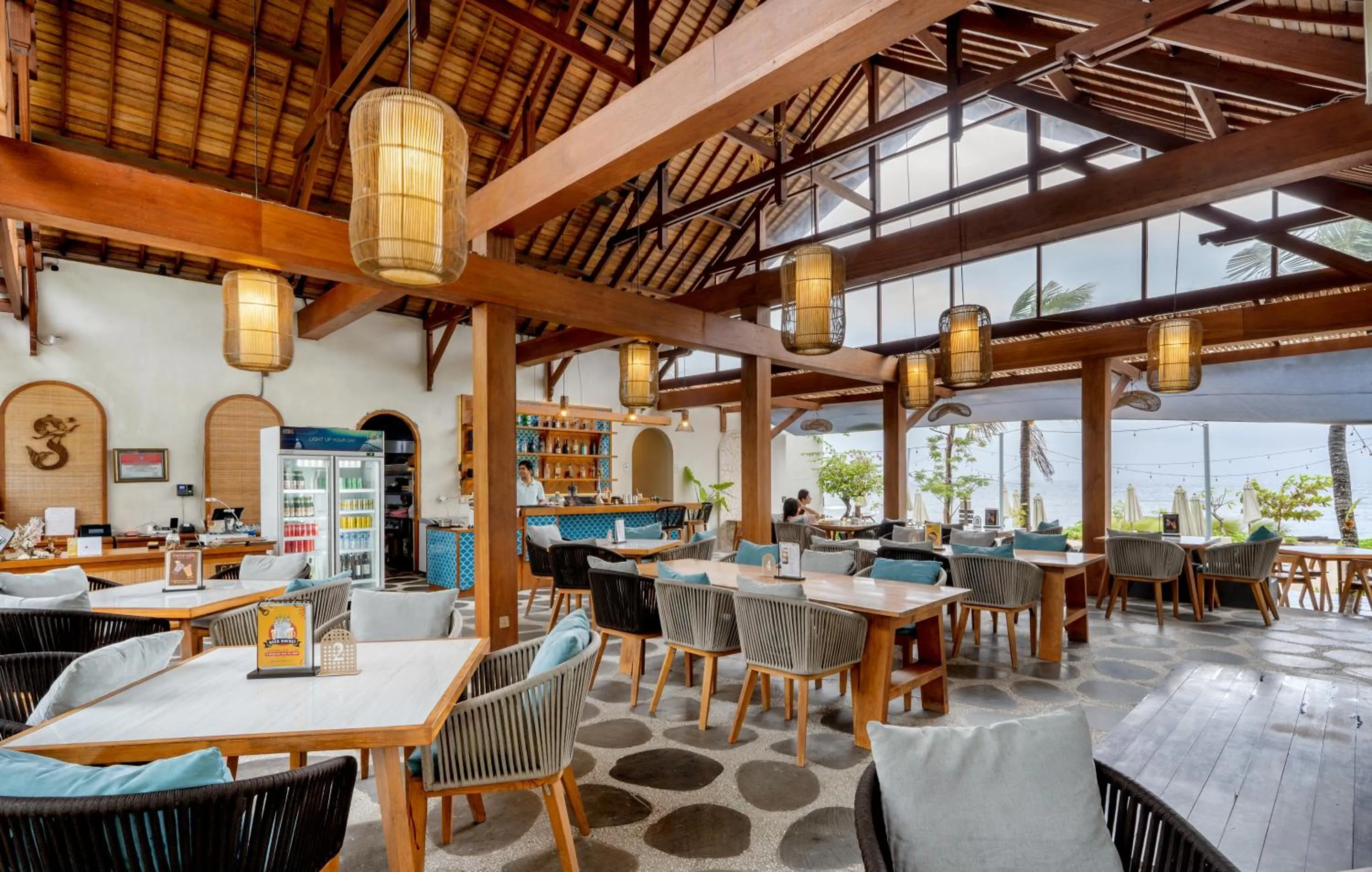 Restaurant/places to eat in Khamara Beach Resort