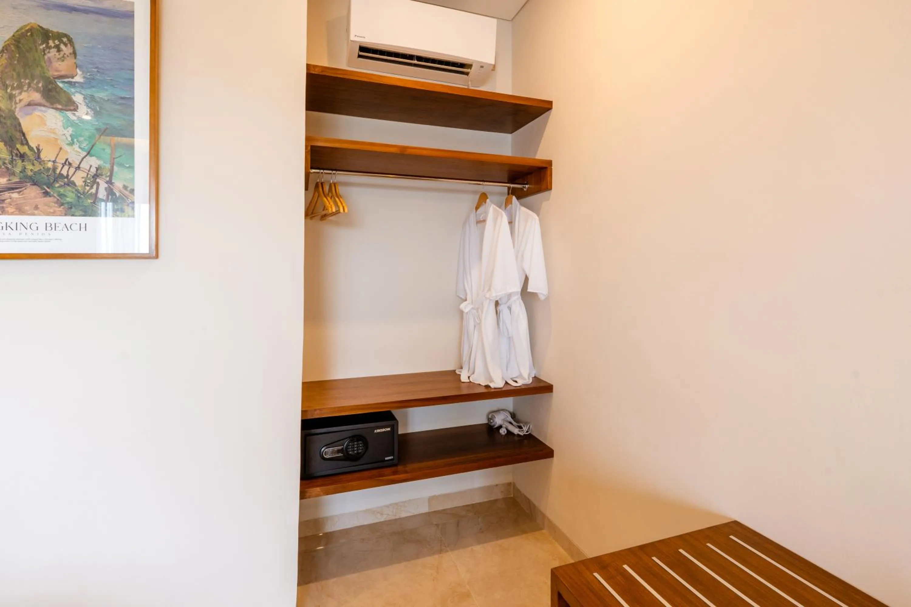 wardrobe in Khamara Beach Resort