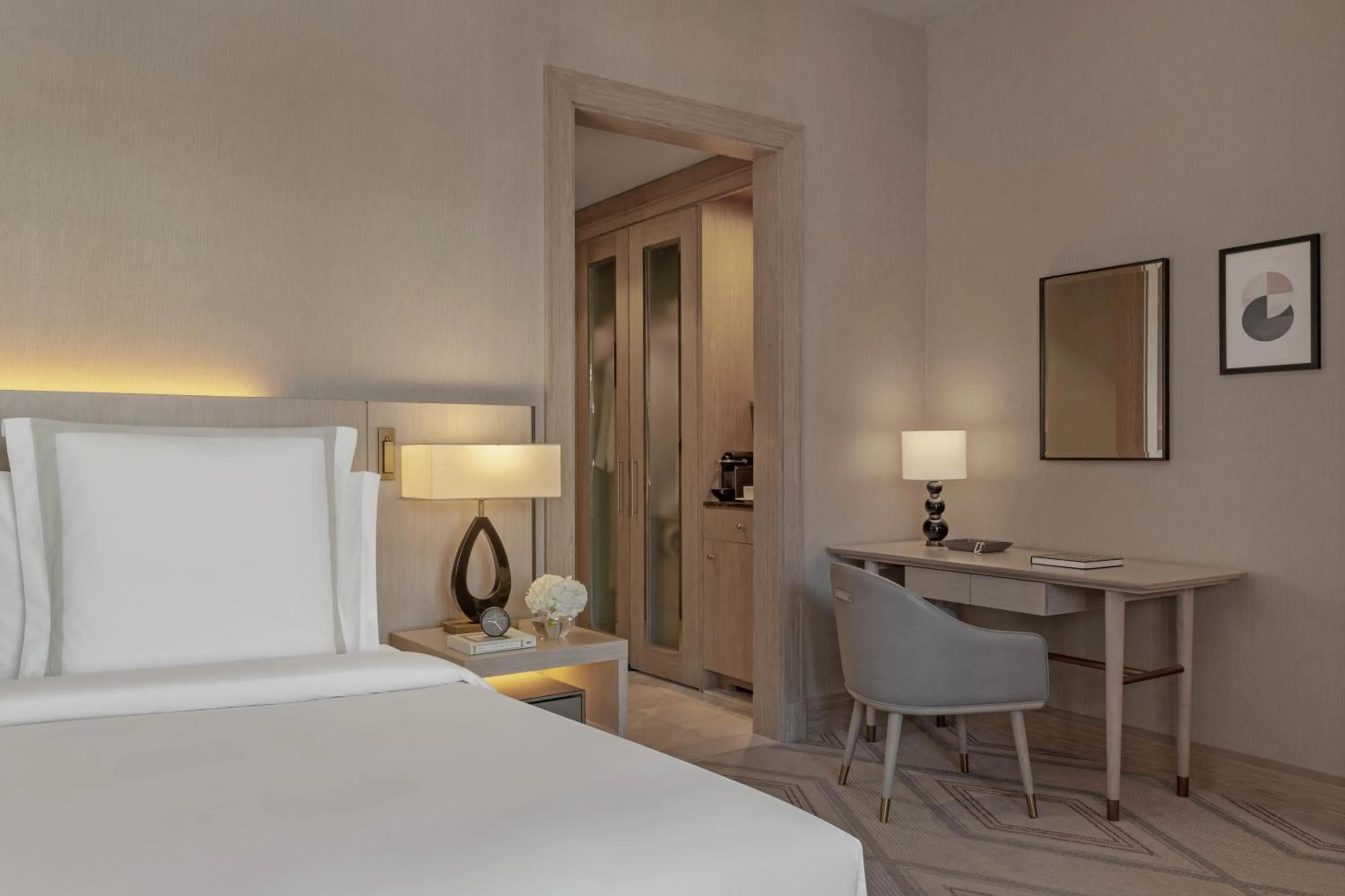 Bed in Jumeirah Jabal Omar Makkah