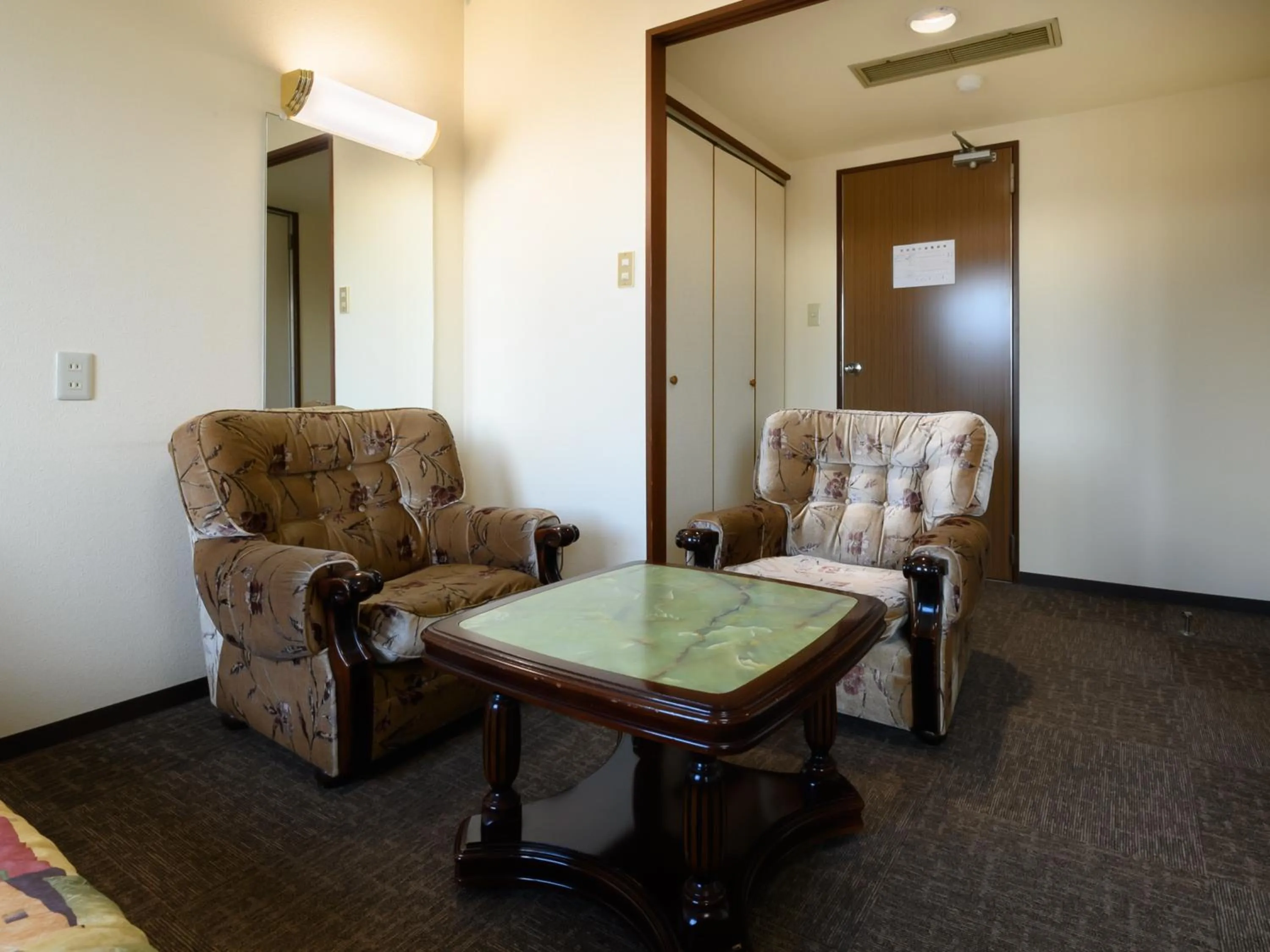 Tabist Business Hotel Osamura