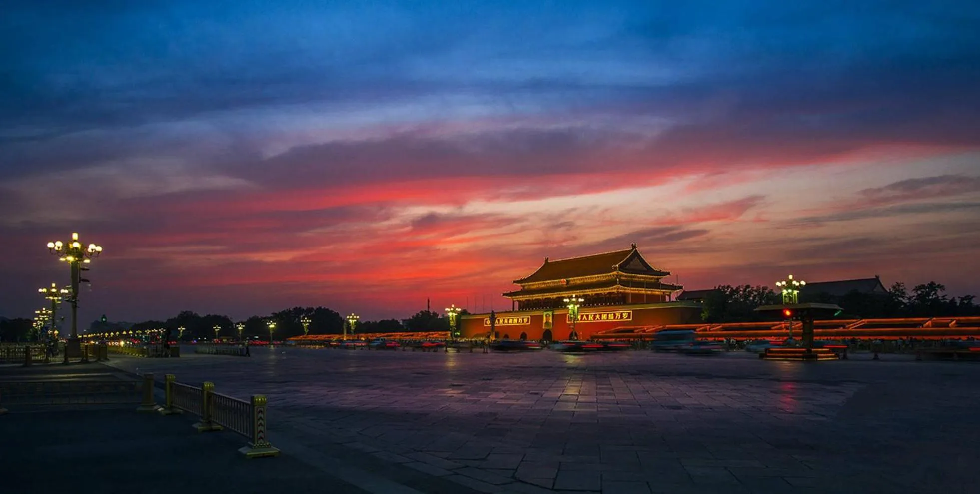 East Sacred Hotel--Beijing Tiananmen Square ,the Forbidden City,Wangfujing Street,Located in the city center