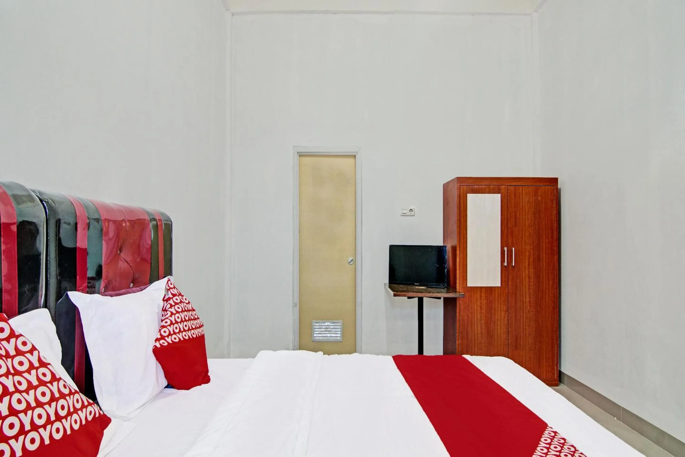Bedroom, Bed in OYO 92135 A3 Homestay Syariah Executive