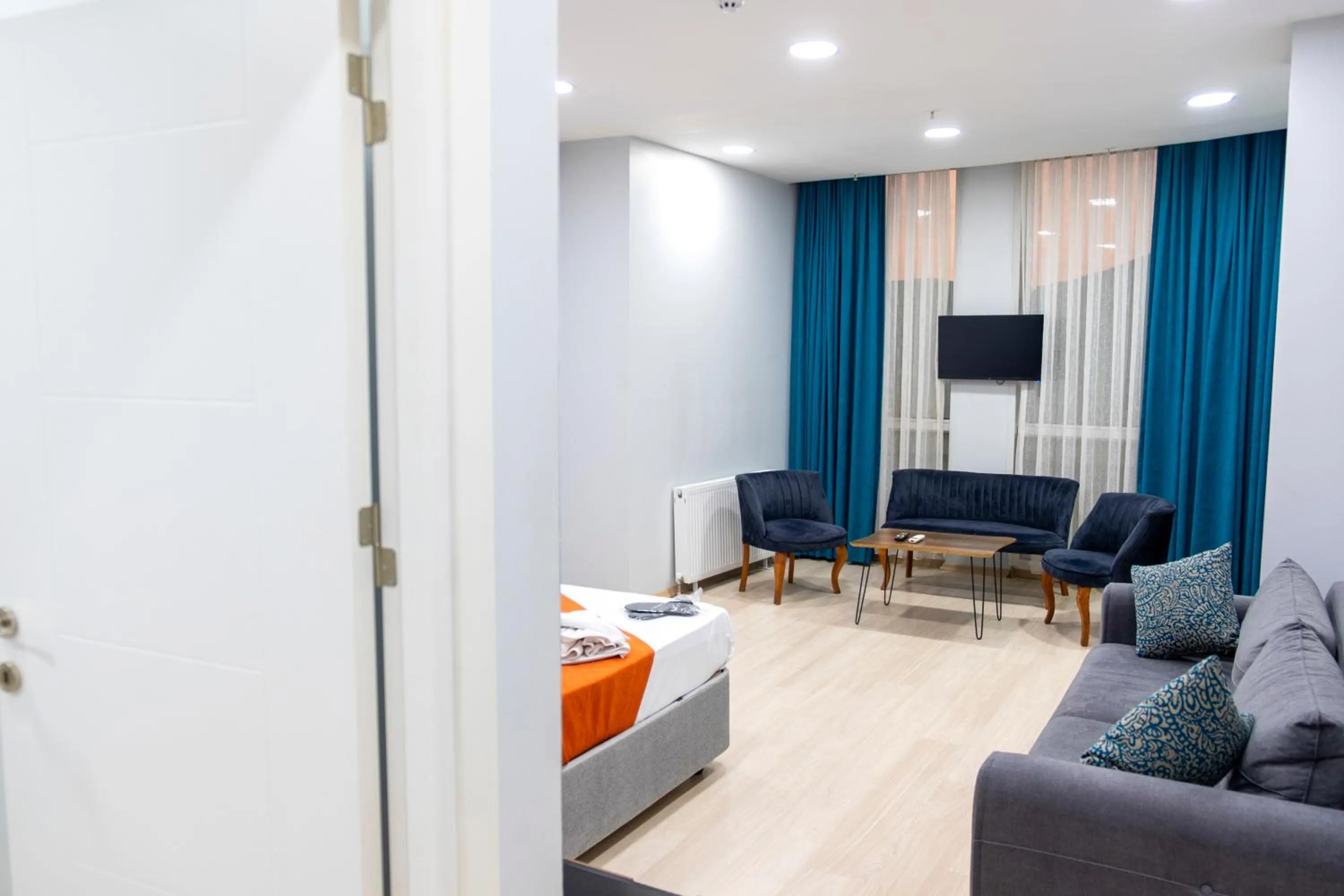 Living room in ZOOM HOTEL