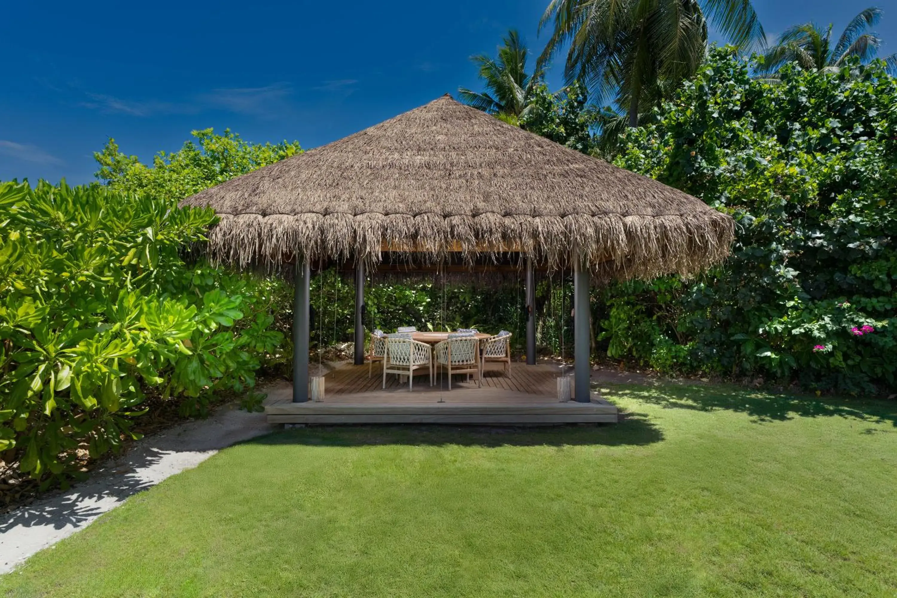 RAAYA Residence in RAAYA By Atmosphere - Premium All Inclusive with Free Transfers RAAYA Residence in RAAYA By Atmosphere - Premium All Inclusive with Free Transfers