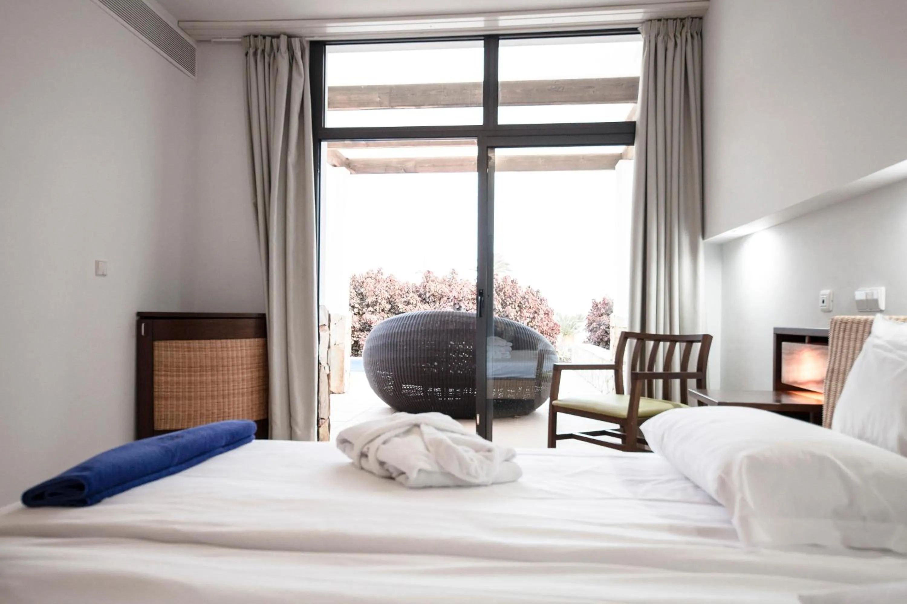 Photo of the whole room, Bed in Playitas Villas - Sports Resort