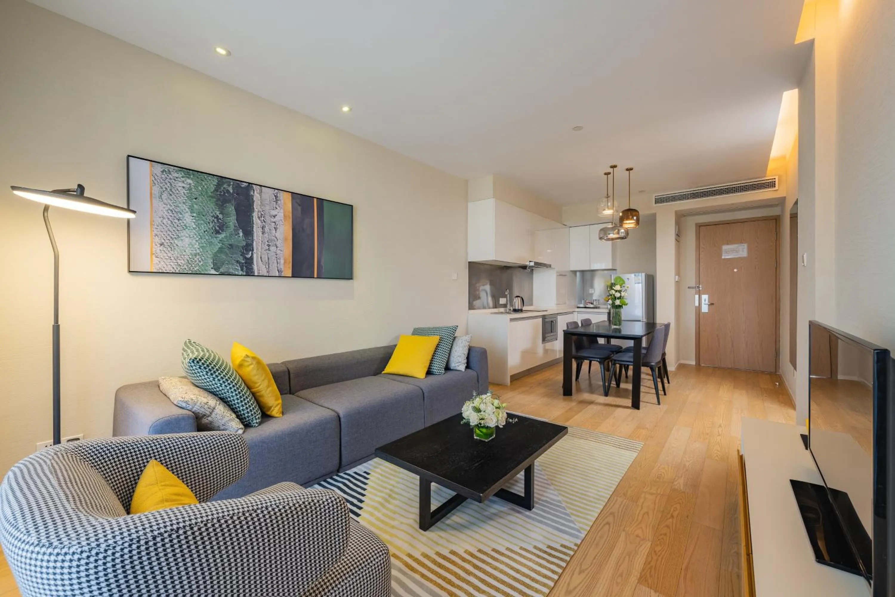 Photo of the whole room in Holiday Inn & Suites Suzhou Yangcheng Lake, an IHG Hotel