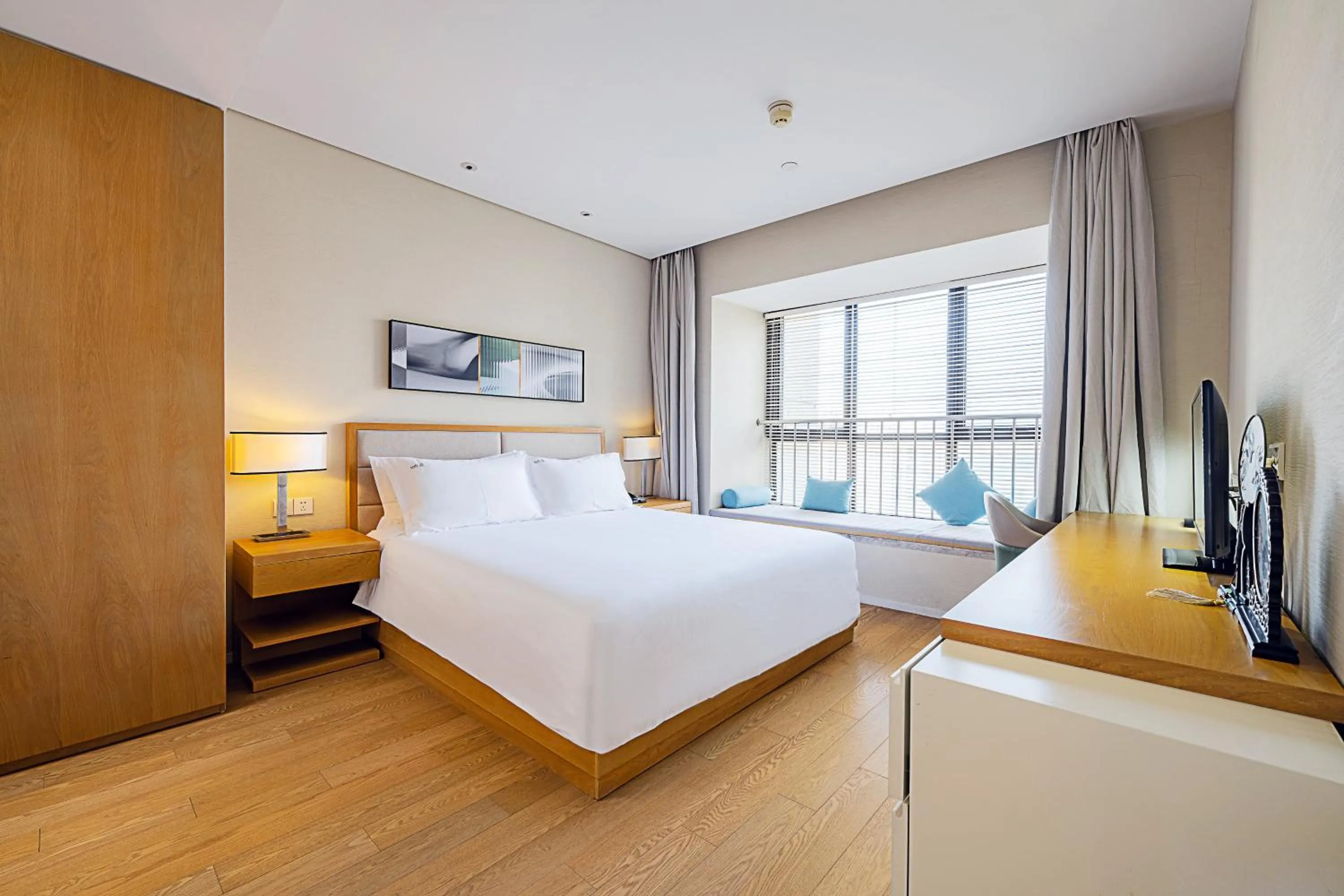 Photo of the whole room in Holiday Inn & Suites Suzhou Yangcheng Lake, an IHG Hotel