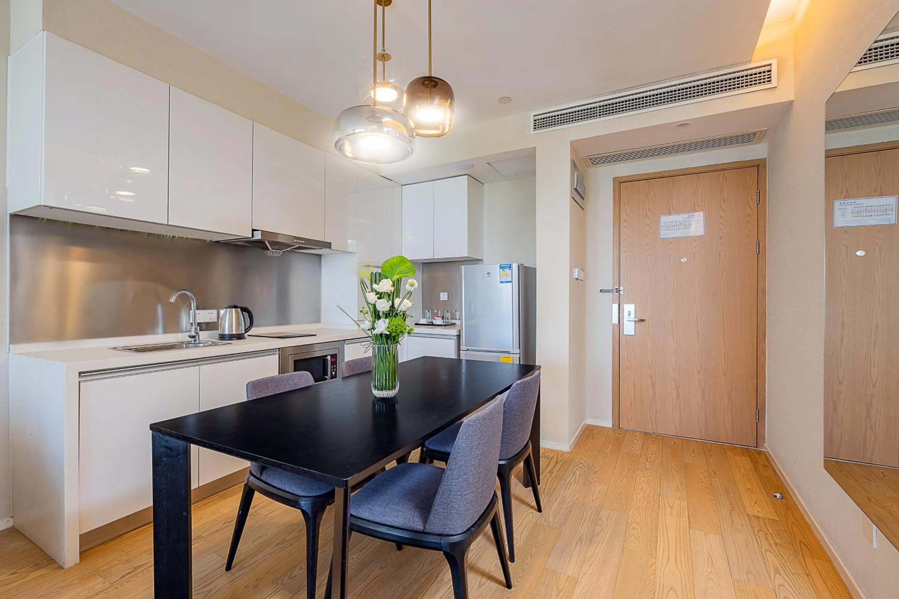 Restaurant/places to eat in Holiday Inn & Suites Suzhou Yangcheng Lake, an IHG Hotel