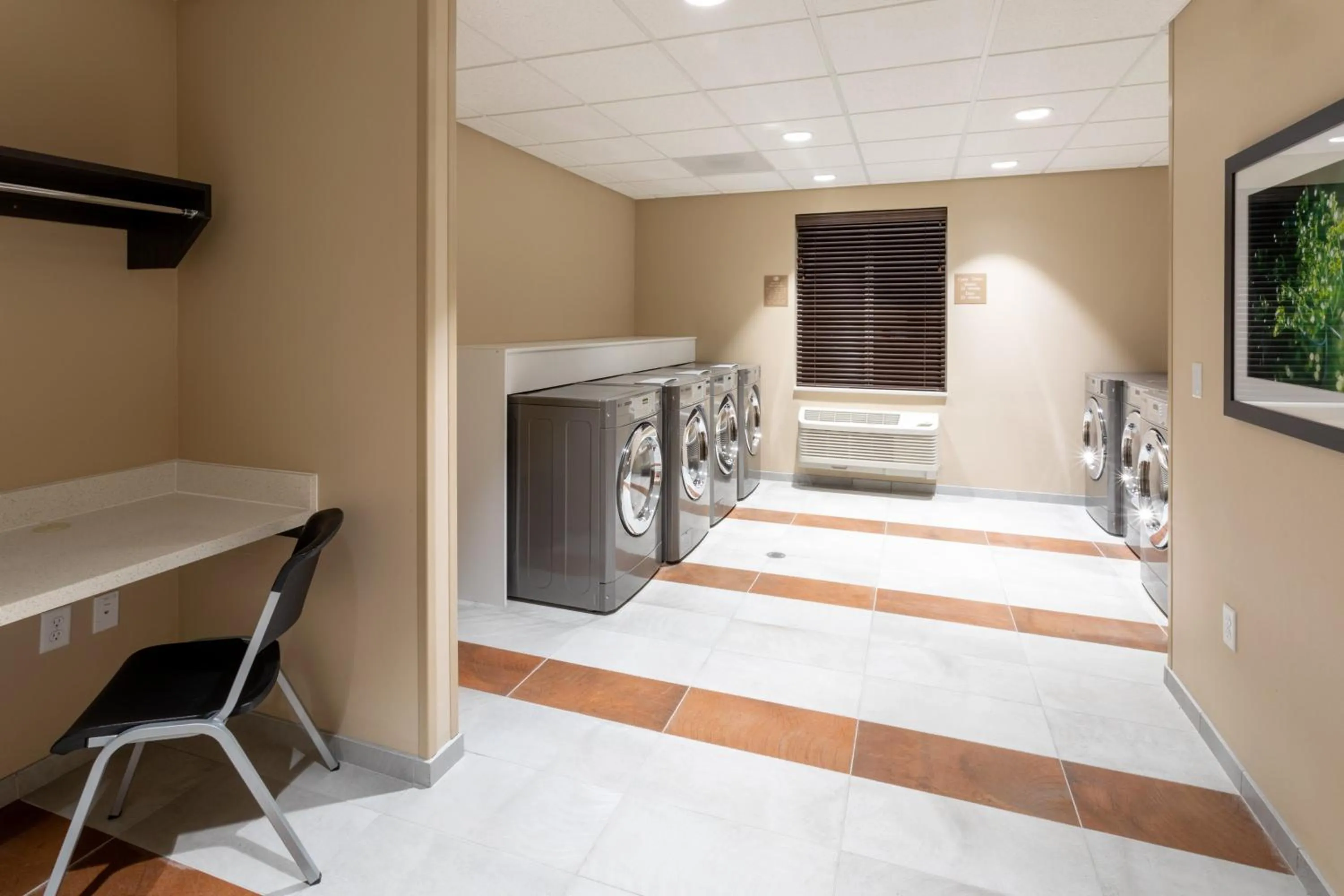 Other in Candlewood Suites - Rochester Mayo Clinic Area