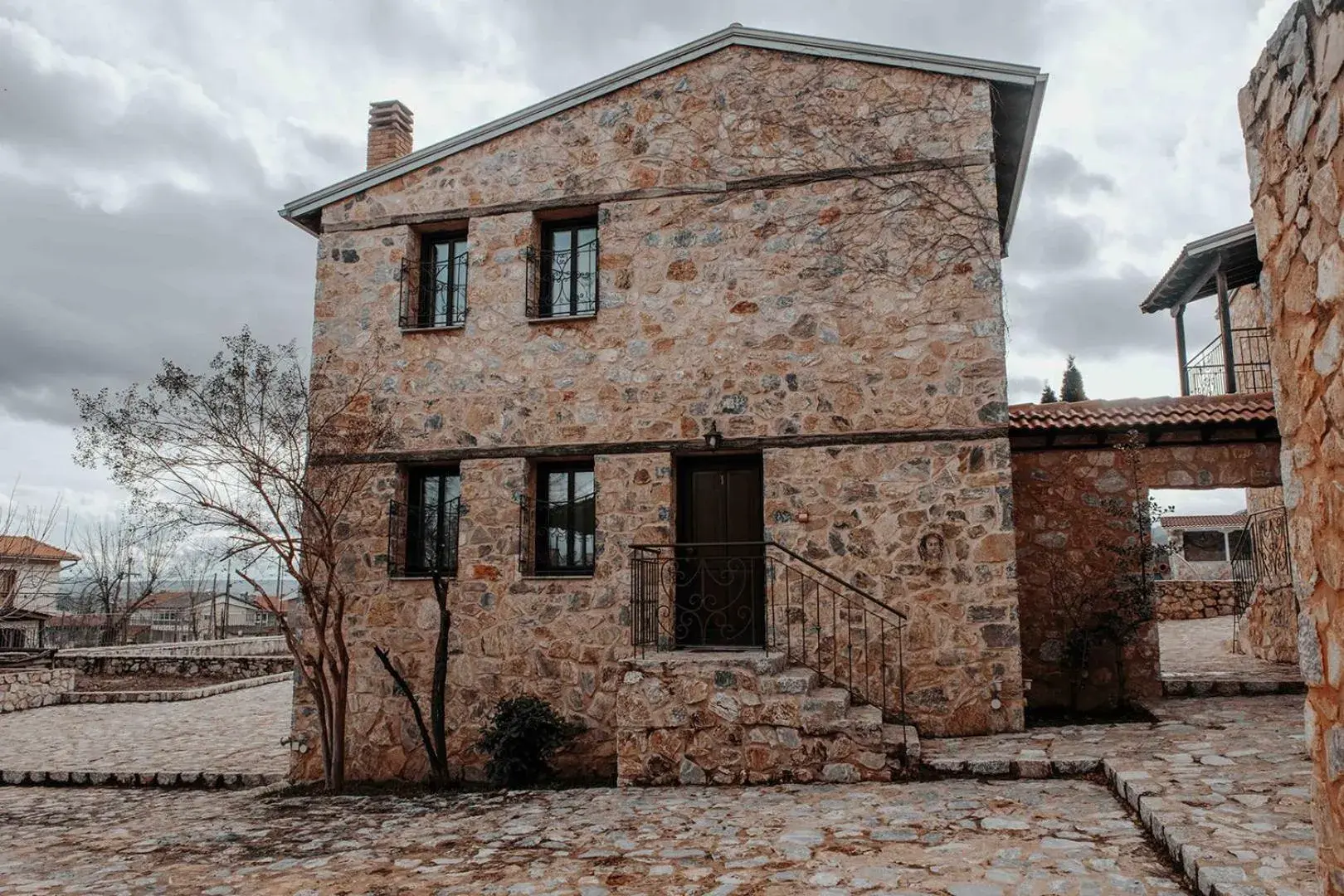 Deluxe Suite - single occupancy in Lithea Mountain Resort Deluxe Suite - single occupancy in Lithea Mountain Resort