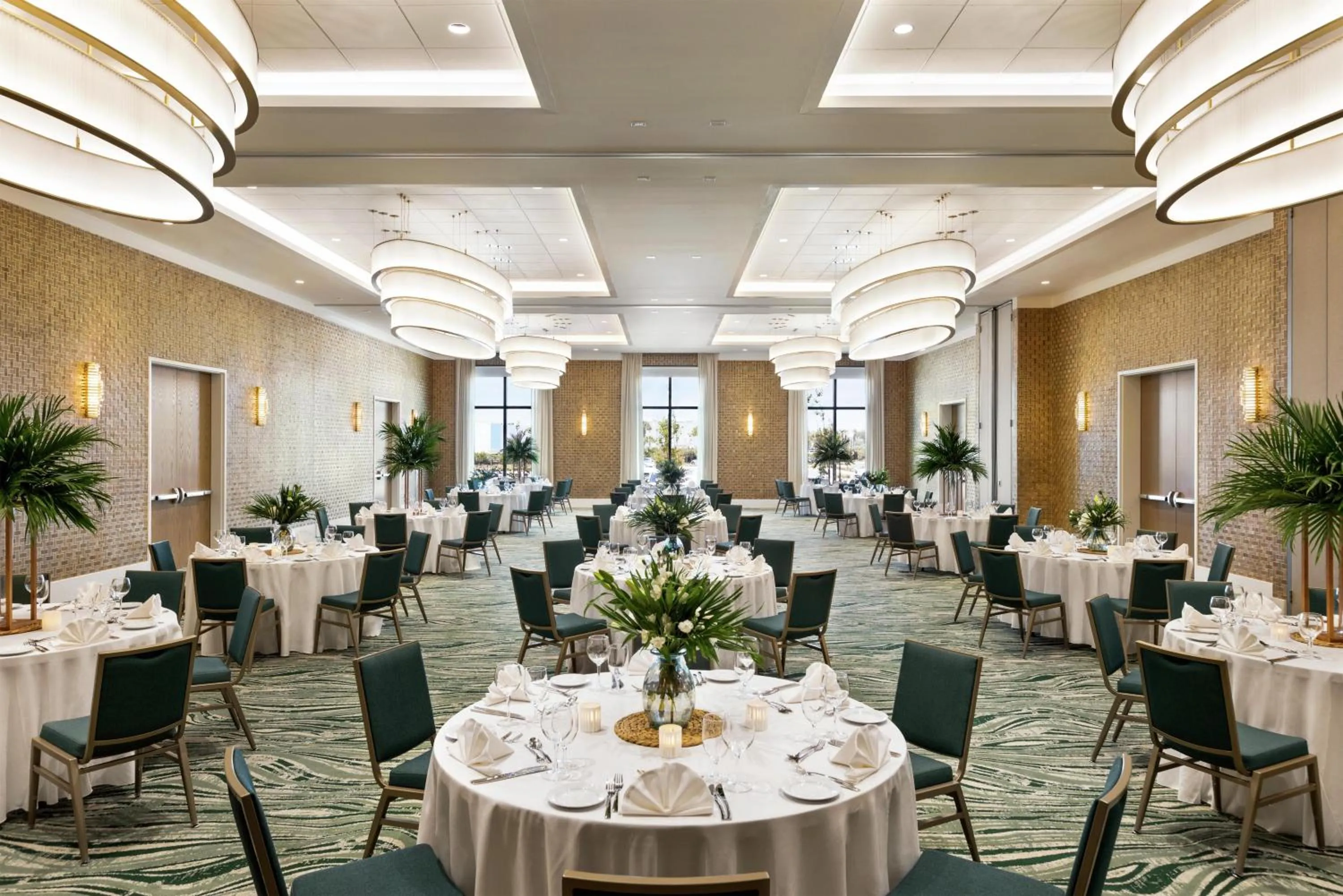 Meeting/conference room in Embassy Suites By Hilton Panama City Beach Resort