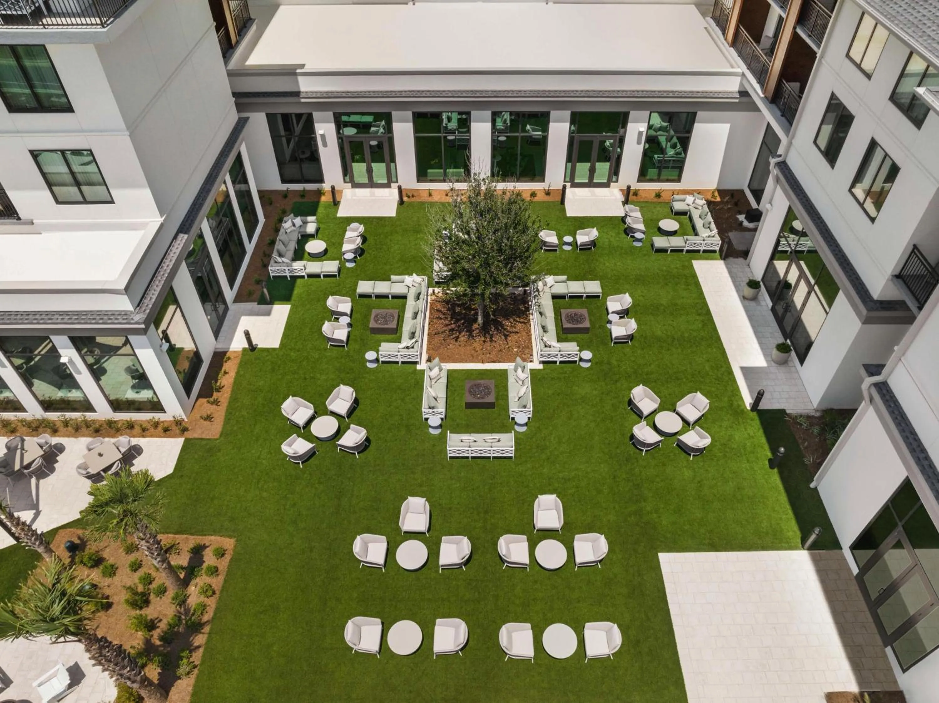 Property building in Embassy Suites By Hilton Panama City Beach Resort