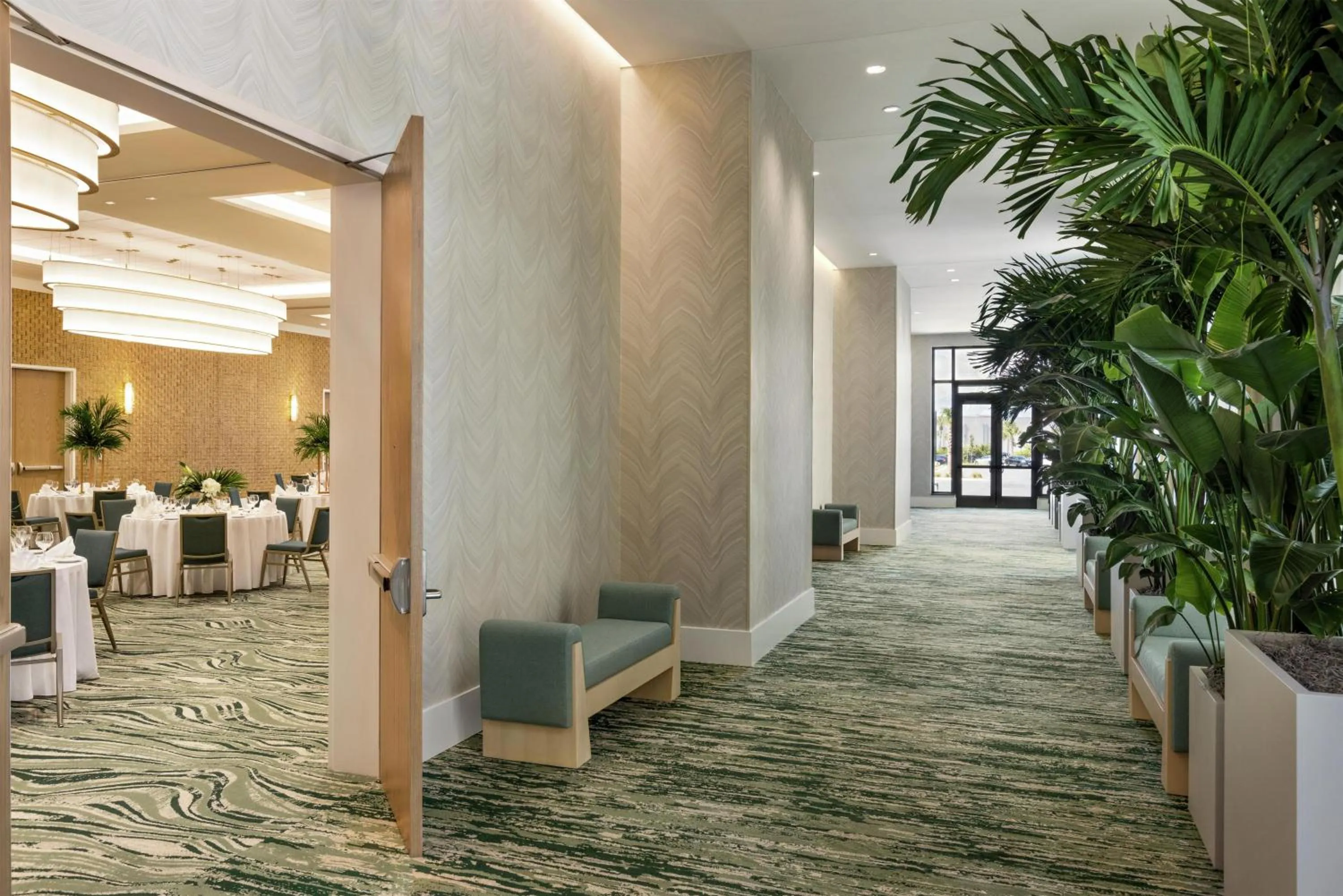 Meeting/conference room in Embassy Suites By Hilton Panama City Beach Resort
