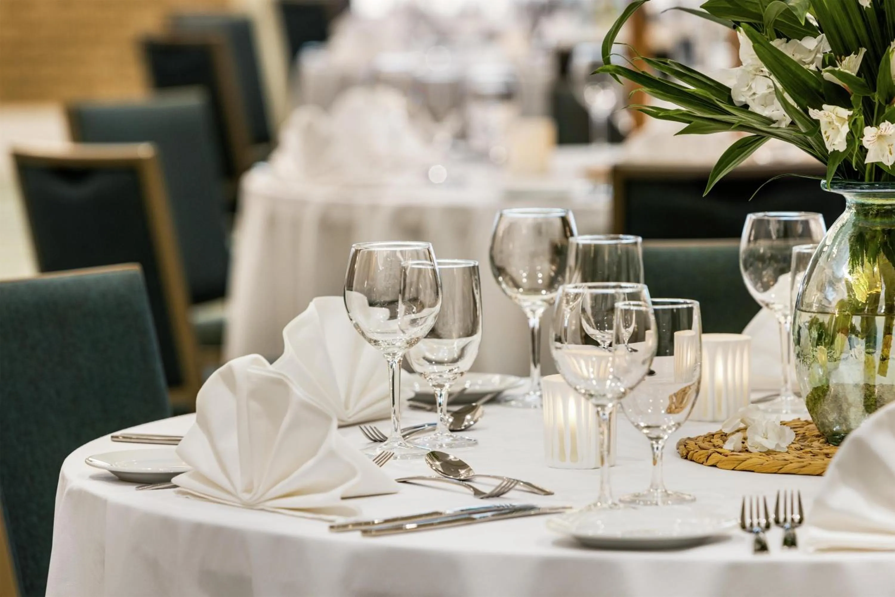 Meeting/conference room in Embassy Suites By Hilton Panama City Beach Resort