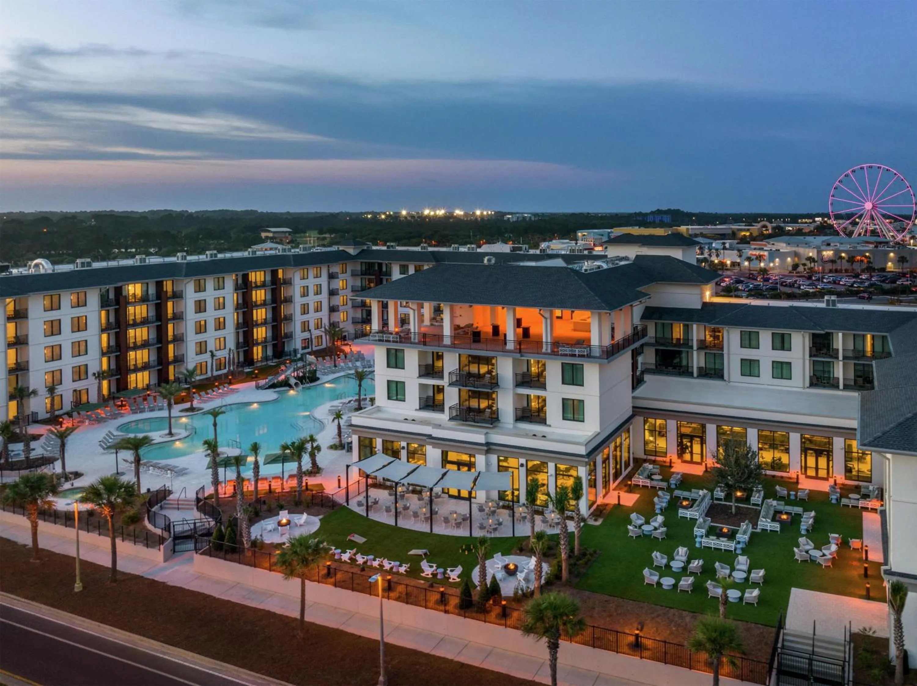 Property building in Embassy Suites By Hilton Panama City Beach Resort