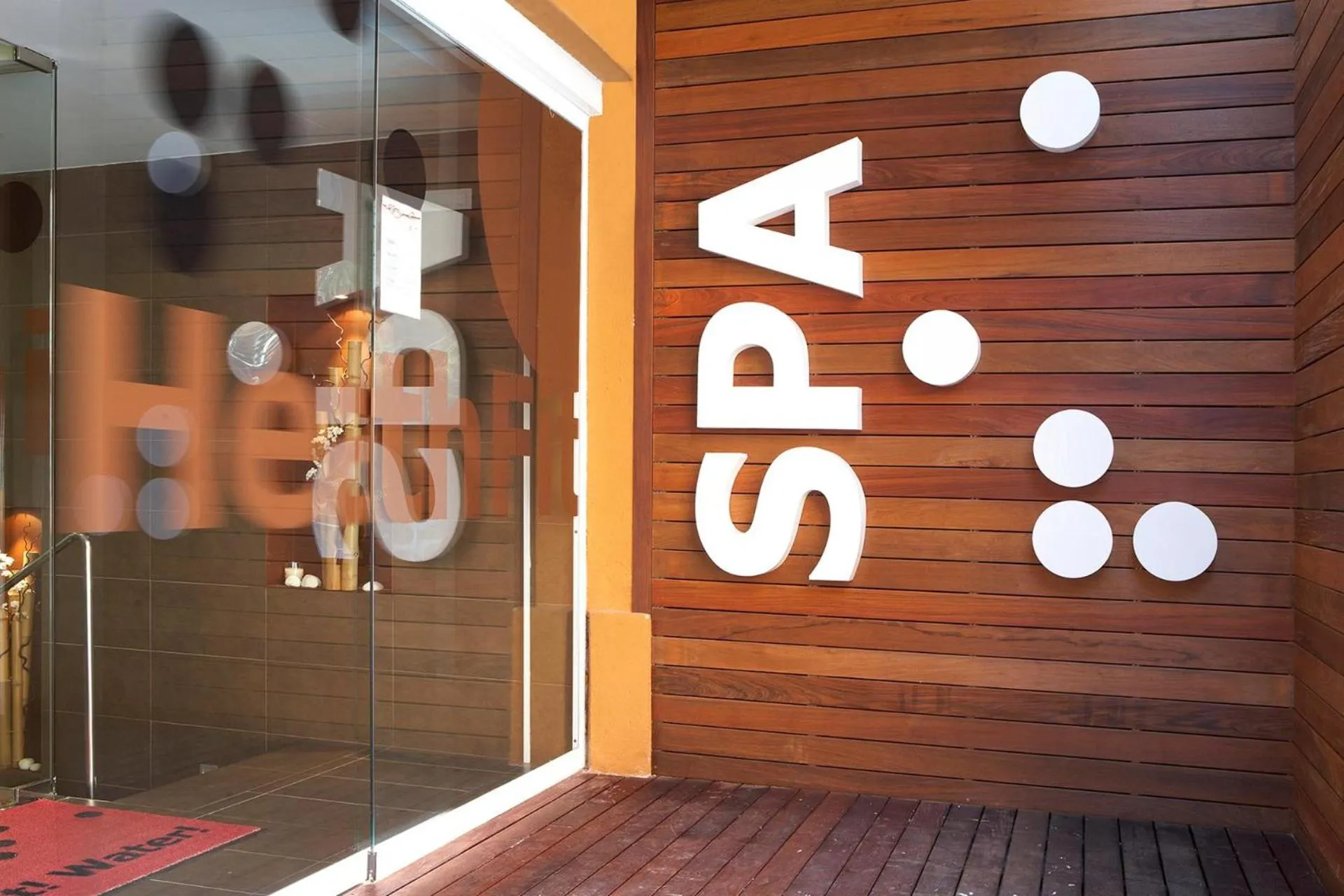 Spa and wellness centre/facilities in ALEGRIA Plaza Paris 4*Sup