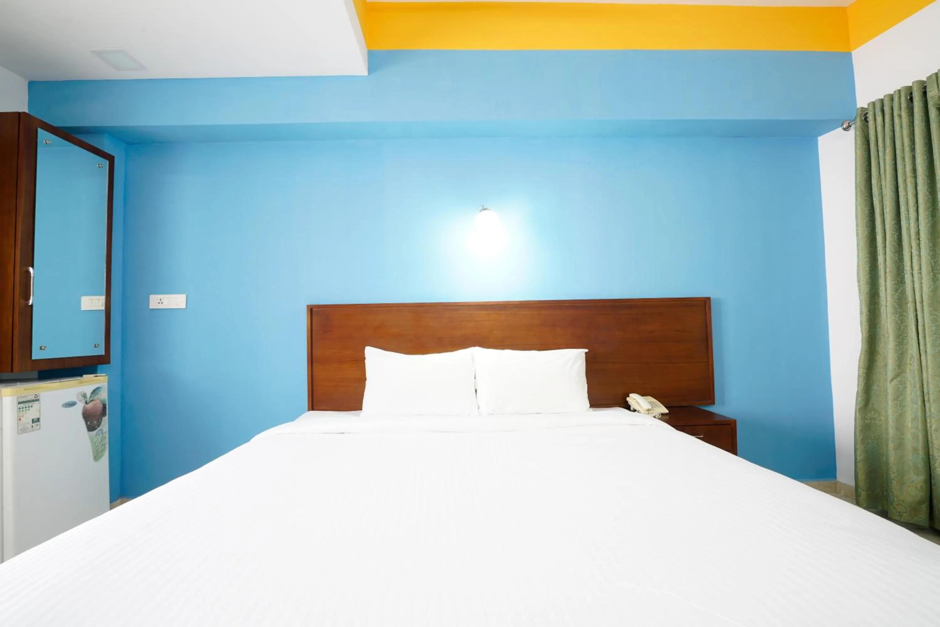 Bedroom, Bed in Hotel Signature Cochin