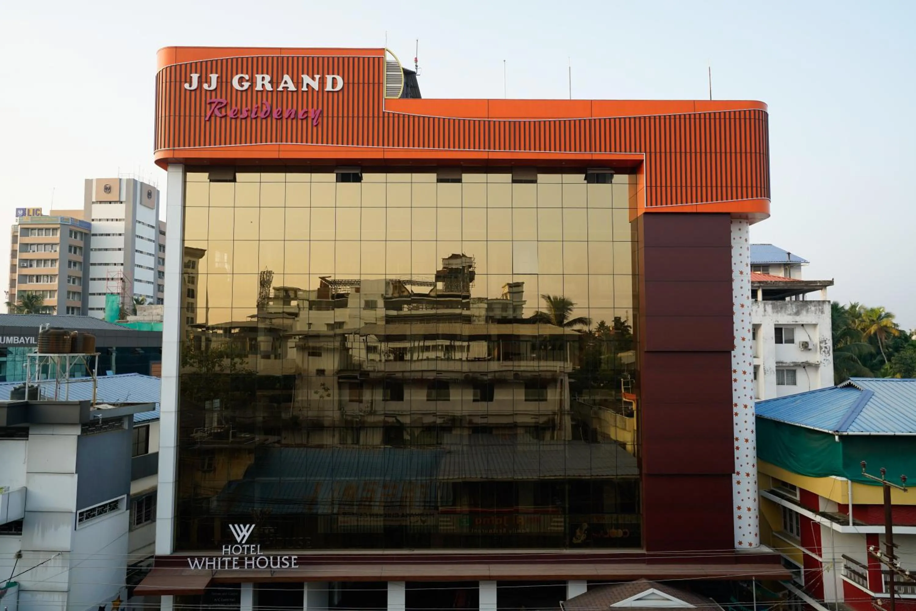 Property building in Hotel Signature Cochin