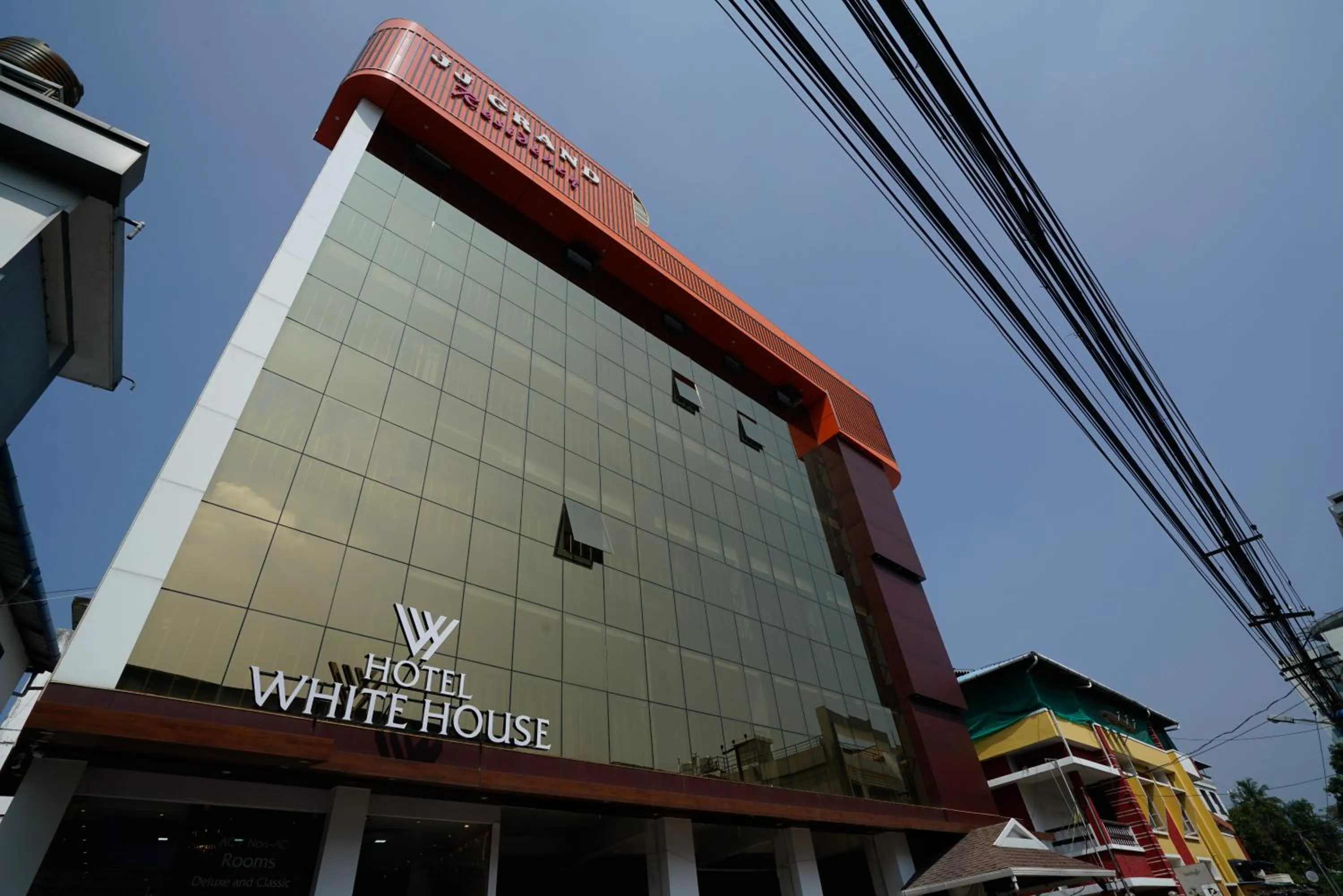 Property building in Hotel Signature Cochin