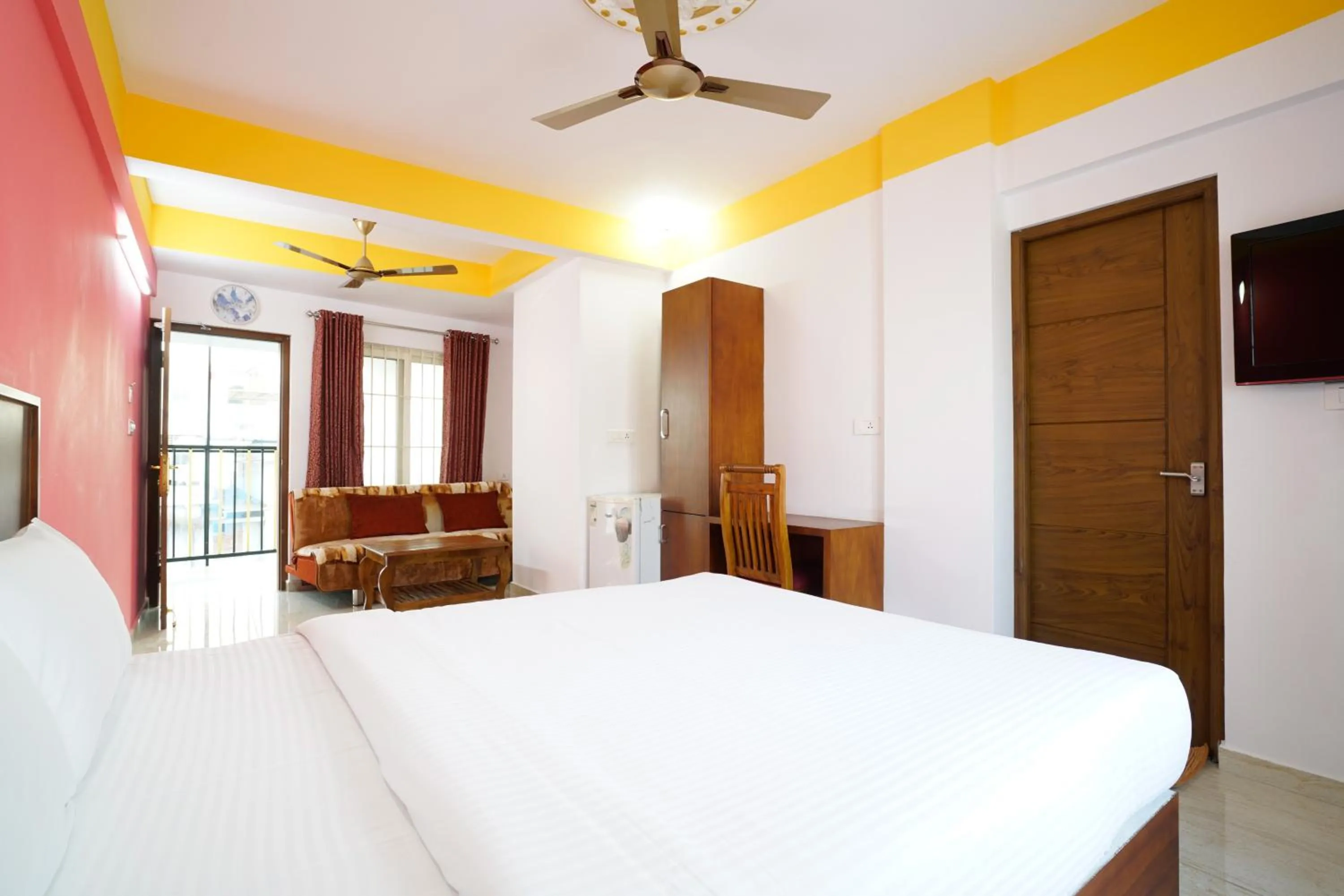Bedroom, Bed in Hotel Signature Cochin