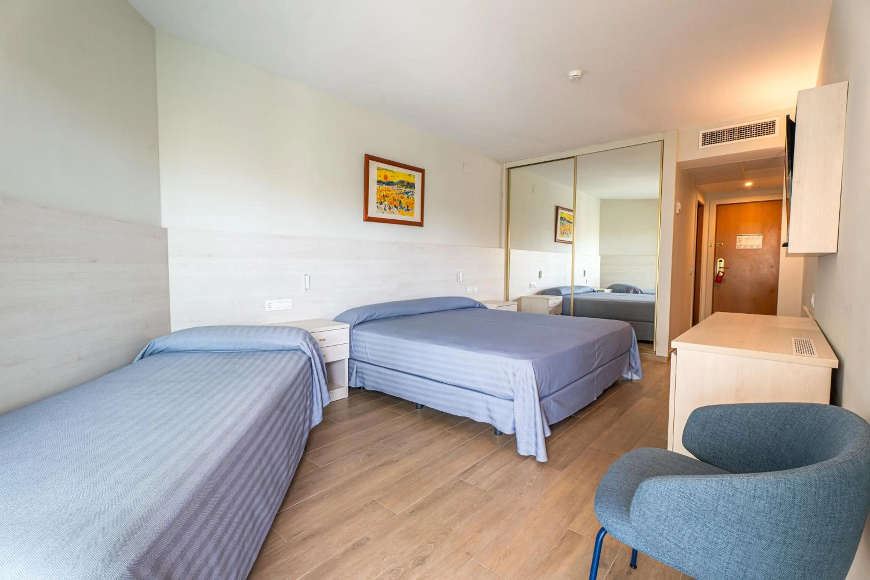 Bedroom, Bed in Hotel Canada Palace