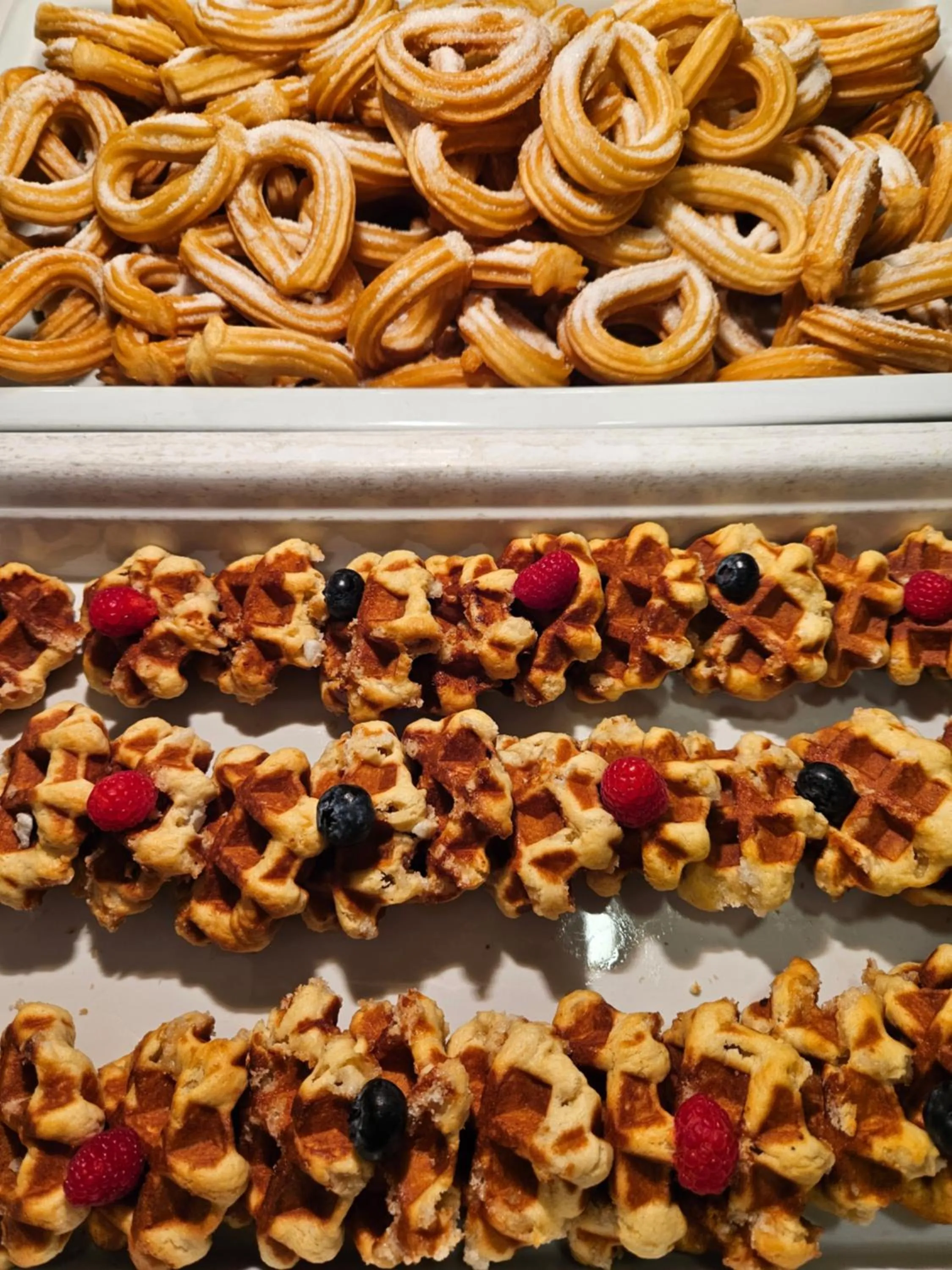 Buffet breakfast in Hotel Canada Palace