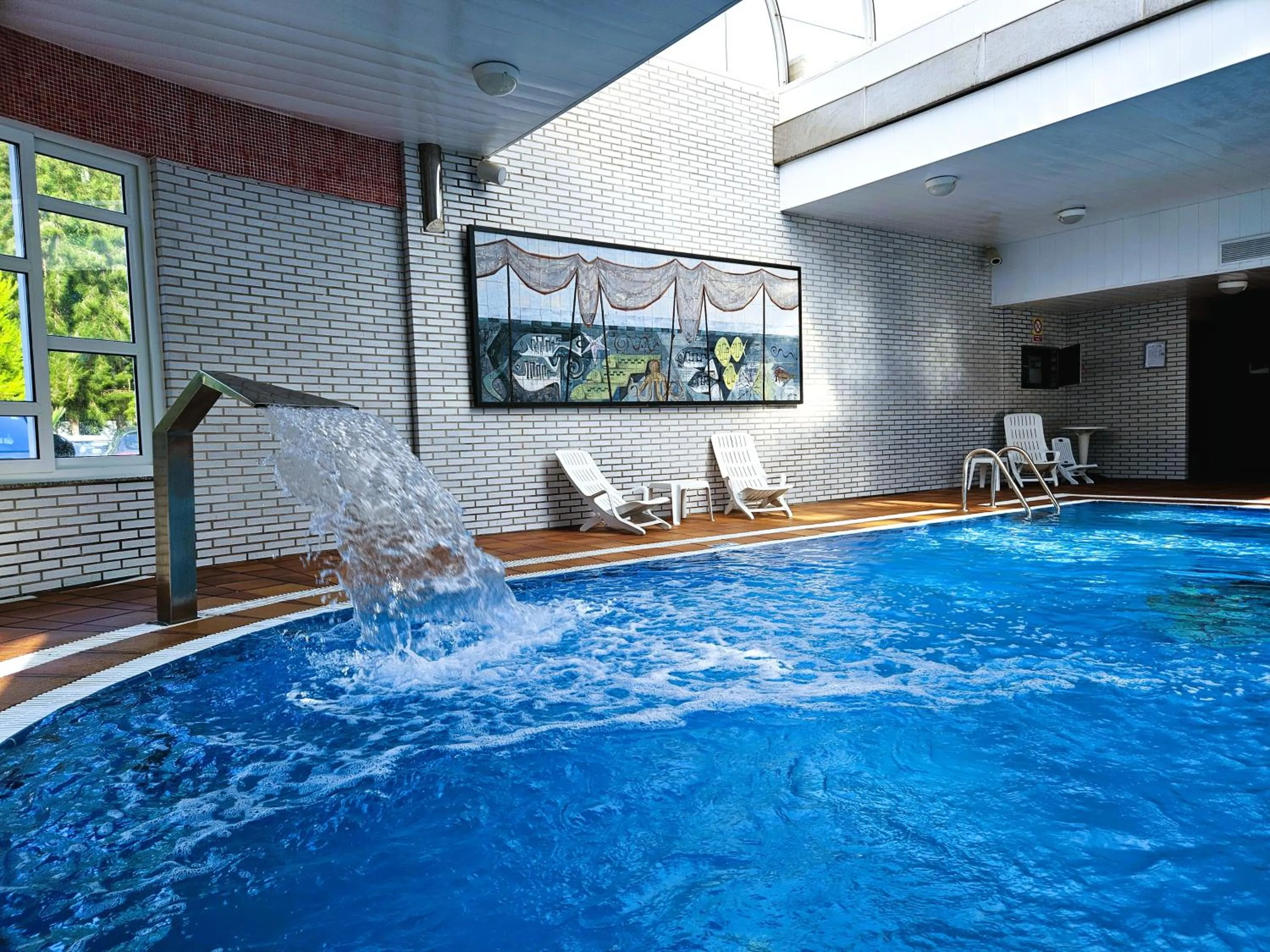 Swimming pool in Hotel Canada Palace