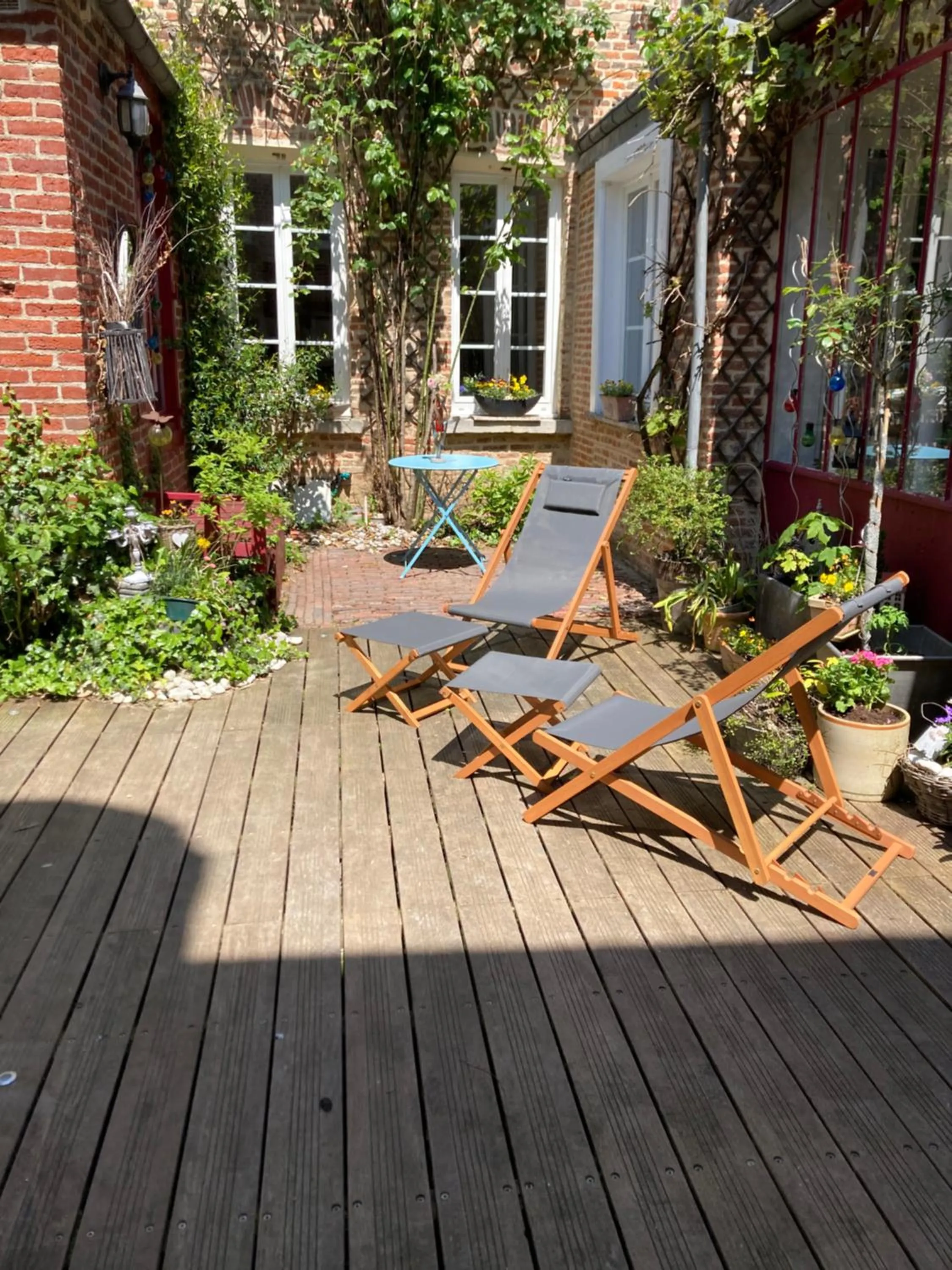 sunbed in VIEUX LOGIS