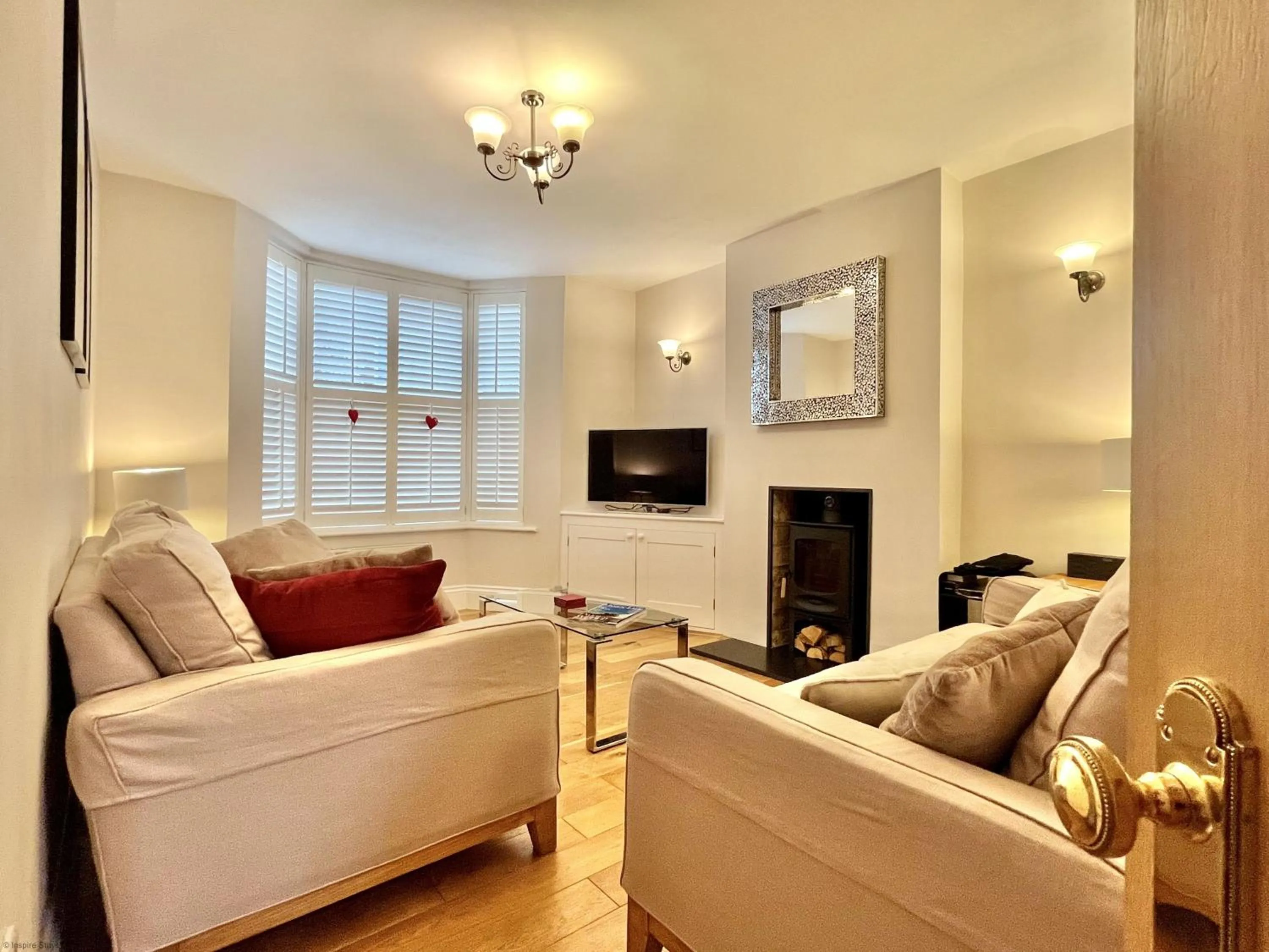 Property building in Wickland Cottage by inspirestays-com