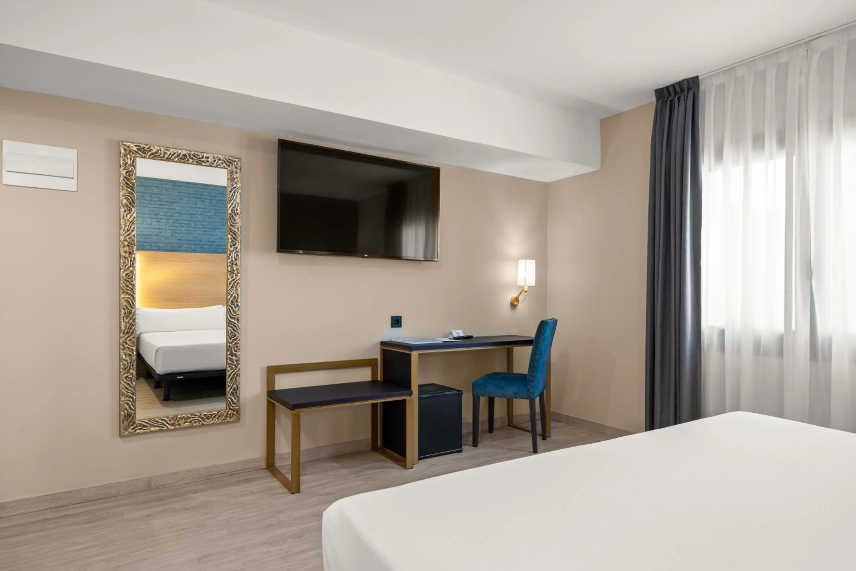 Bed in Hotel Zentral Ramiro I Oviedo