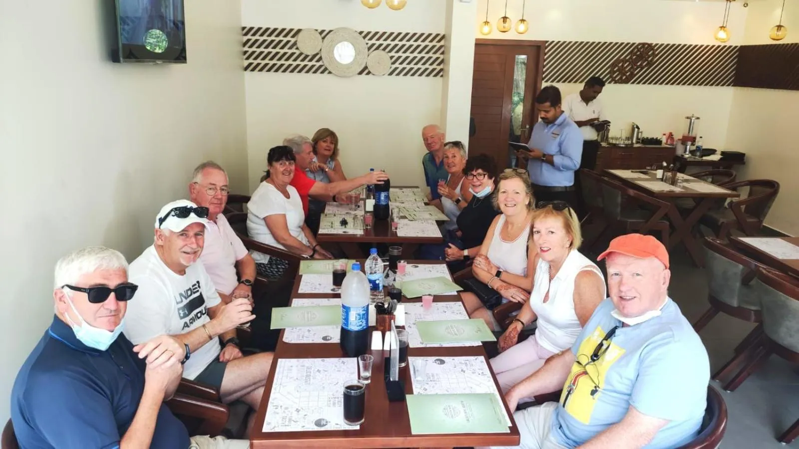 Restaurant/places to eat in Royalton Residency