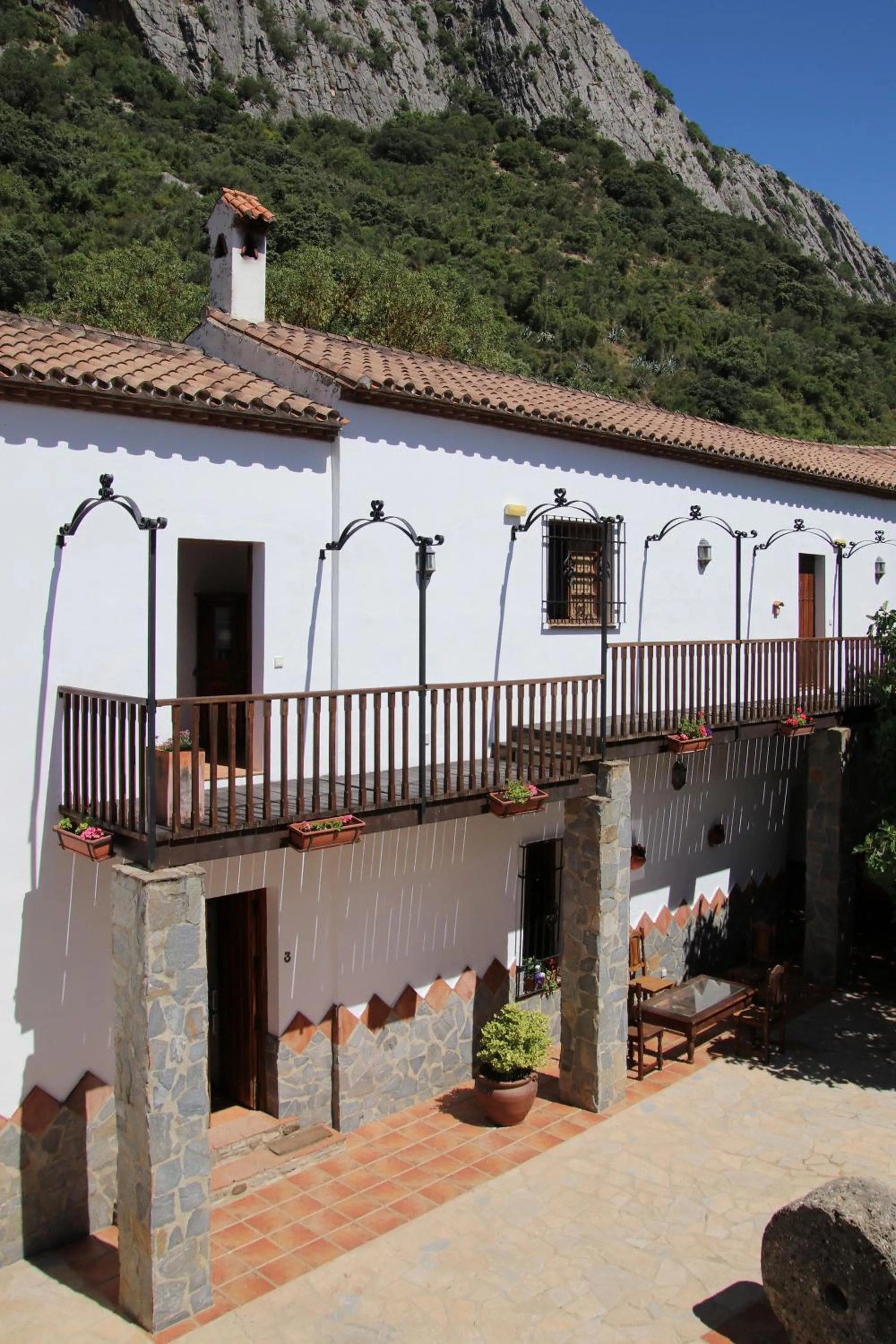 Property building in Molino Cuatro Paradas