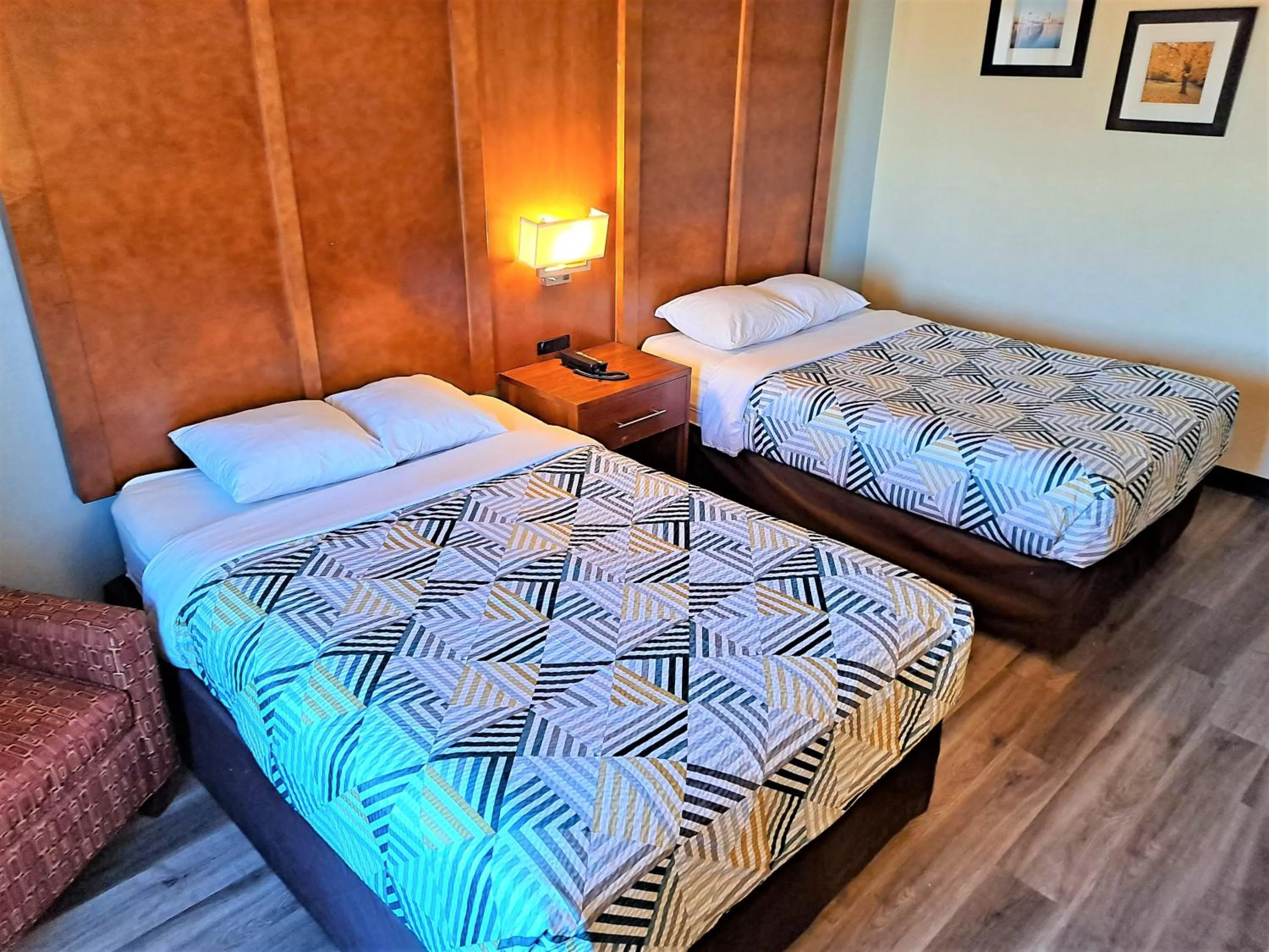 Bedroom, Bed in Suites Catonsville MD Baltimore West