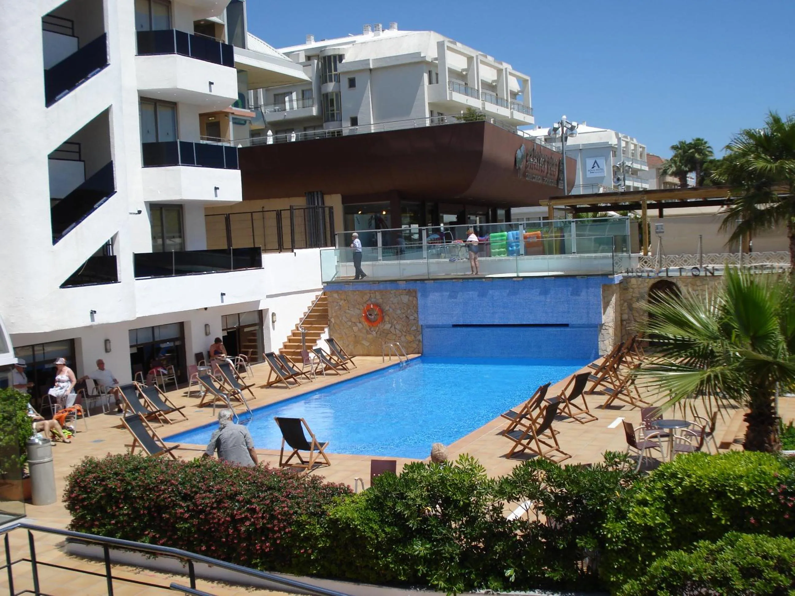 Swimming pool in Don Angel & SPA & Padel- Adults Recommended