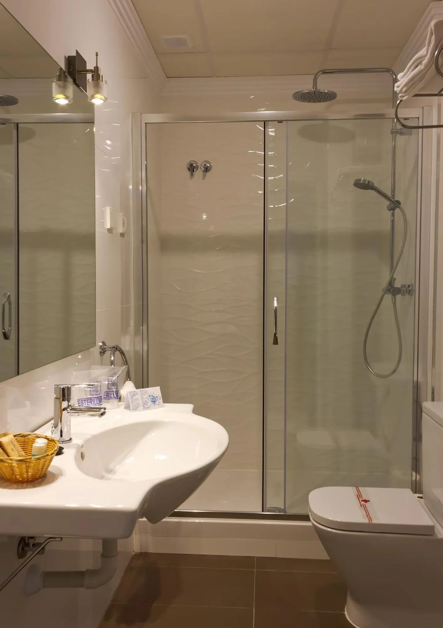 Bathroom in Hotel La Cala Finestrat