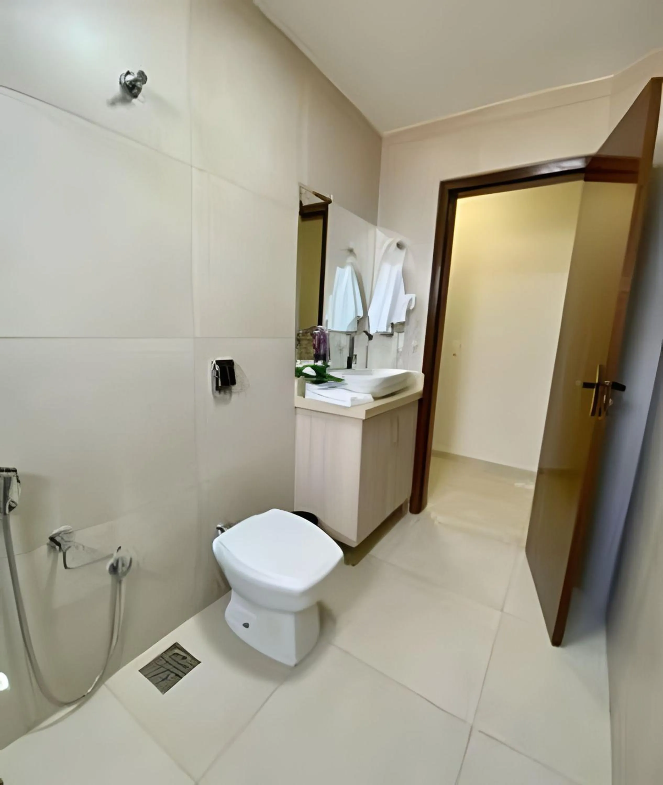 Bathroom in Edifício Shalfa