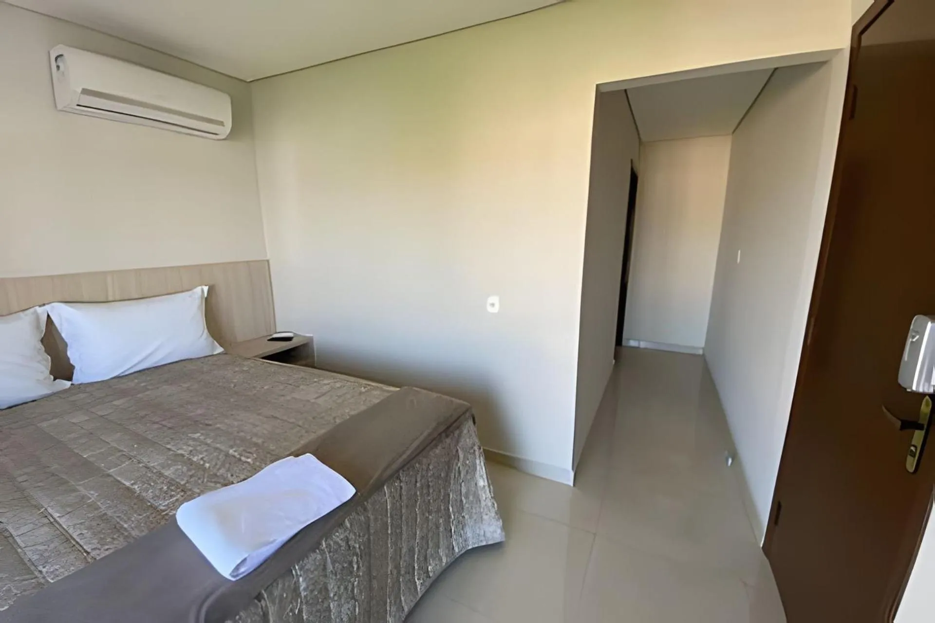 Bed in Edifício Shalfa