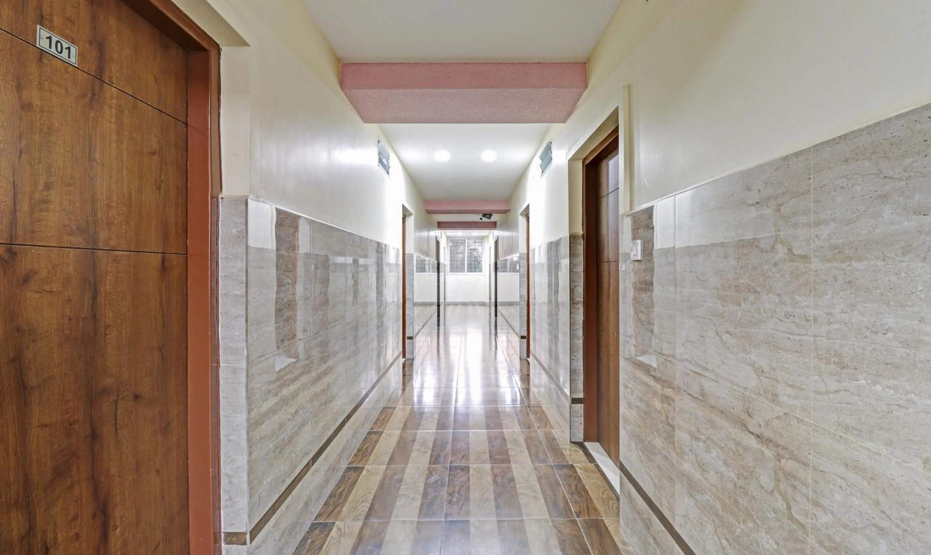 Lobby or reception in Treebo Skanda Suites