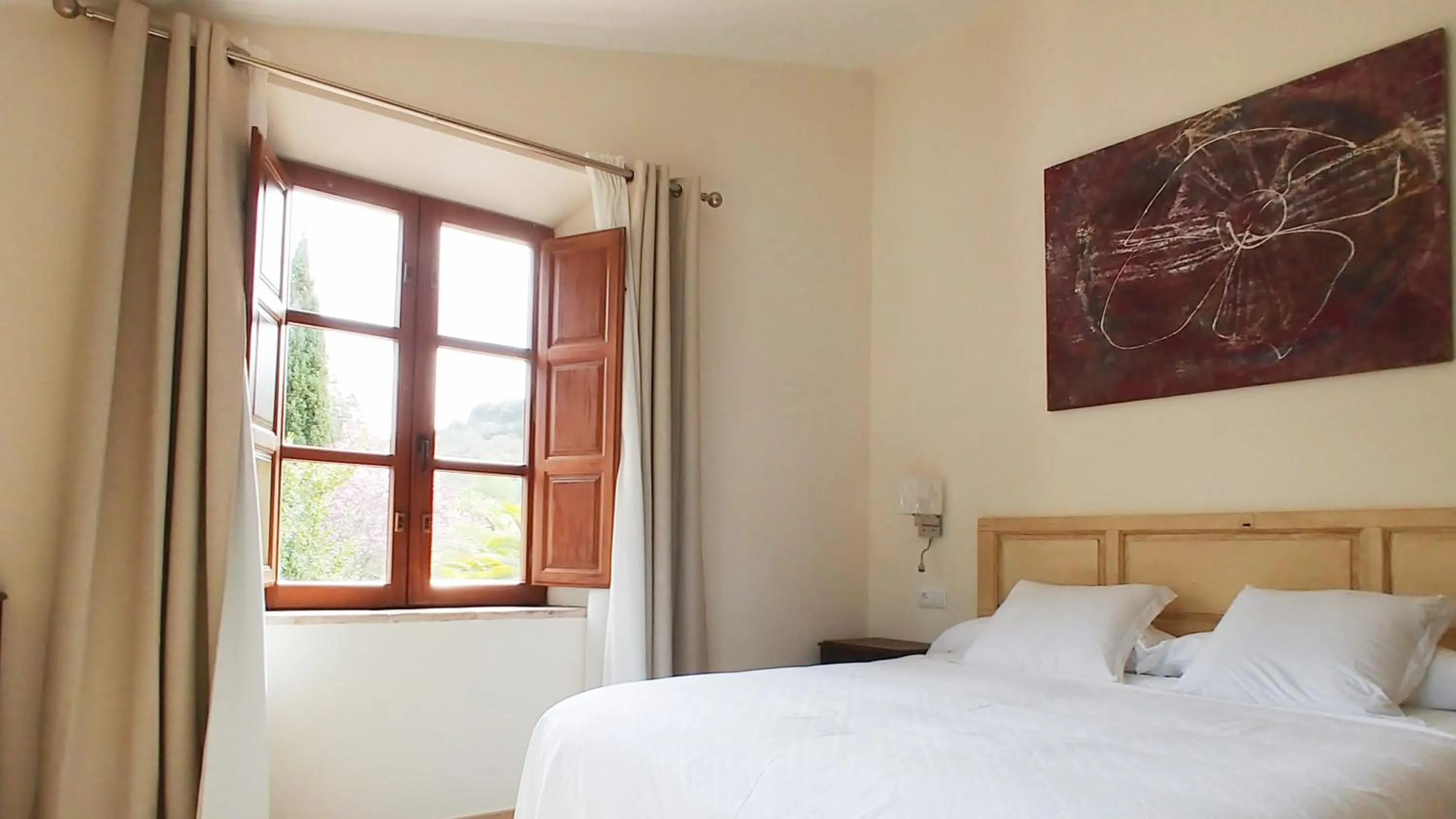 Bed in Hotel Cortijo Las Piletas