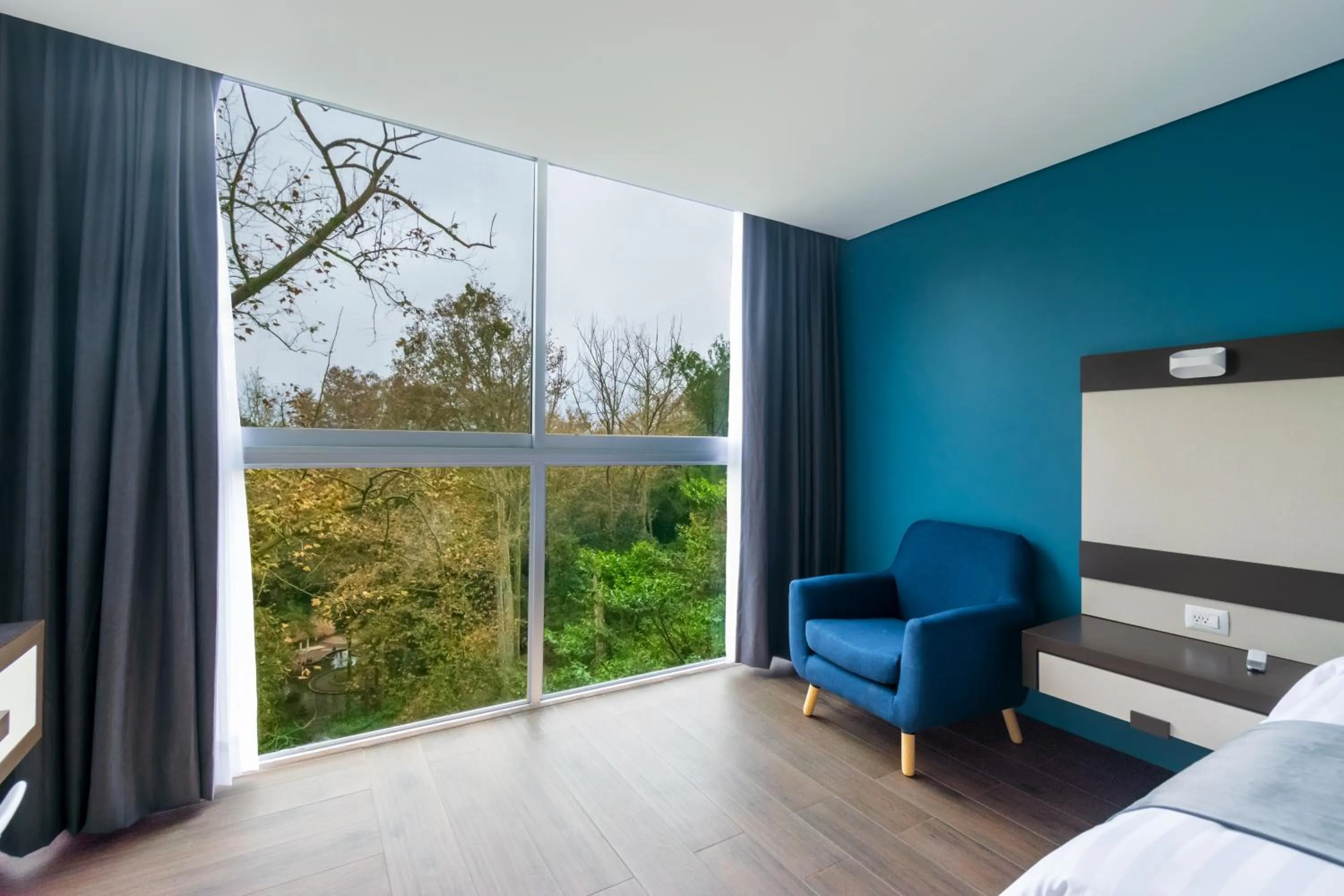 Photo of the whole room, Bed in Hotel Balcón del Parque