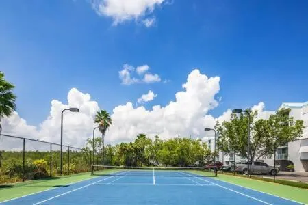 NEW Grenada Suite - Parking Pool & Pets 209