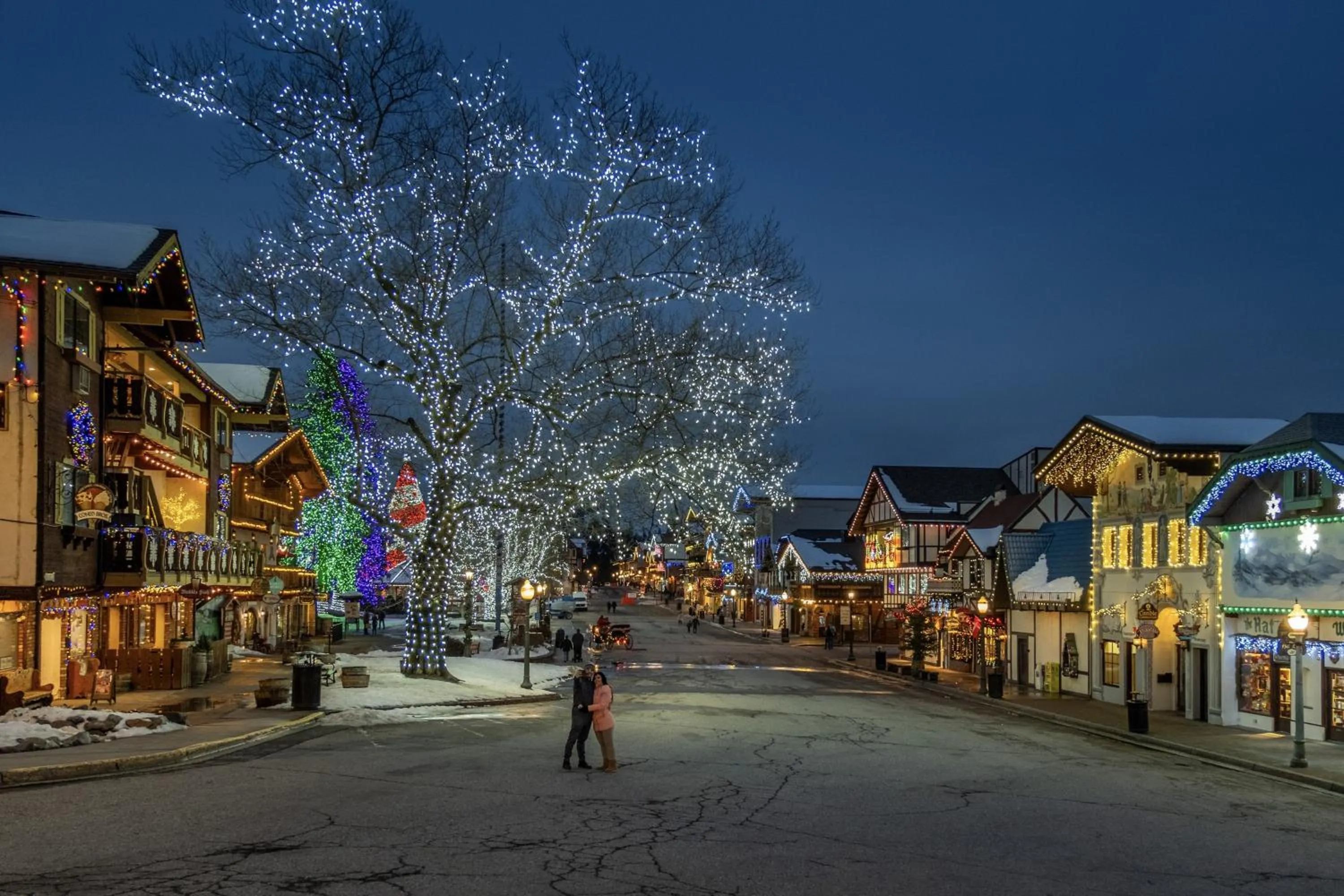 Camp David by NW Comfy Cabins