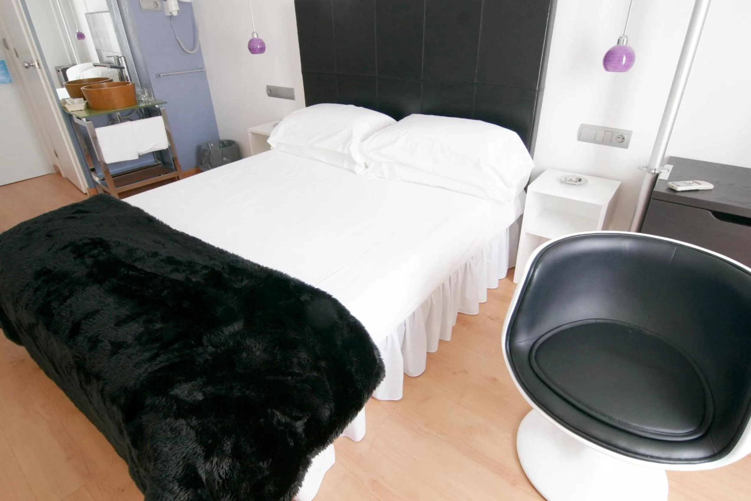 Bed in Hostal Santo Domingo