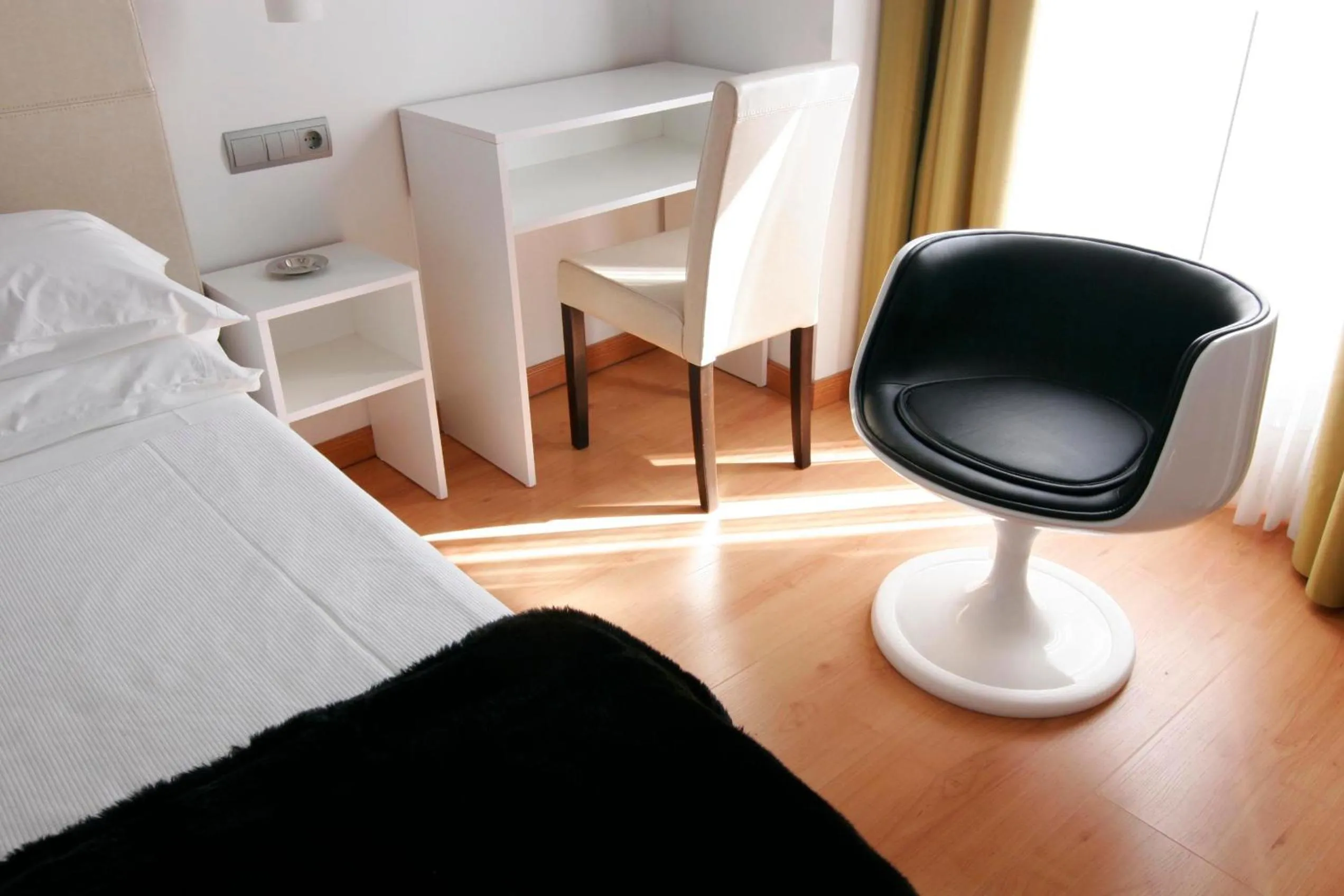 Photo of the whole room, Bed in Hostal Santo Domingo