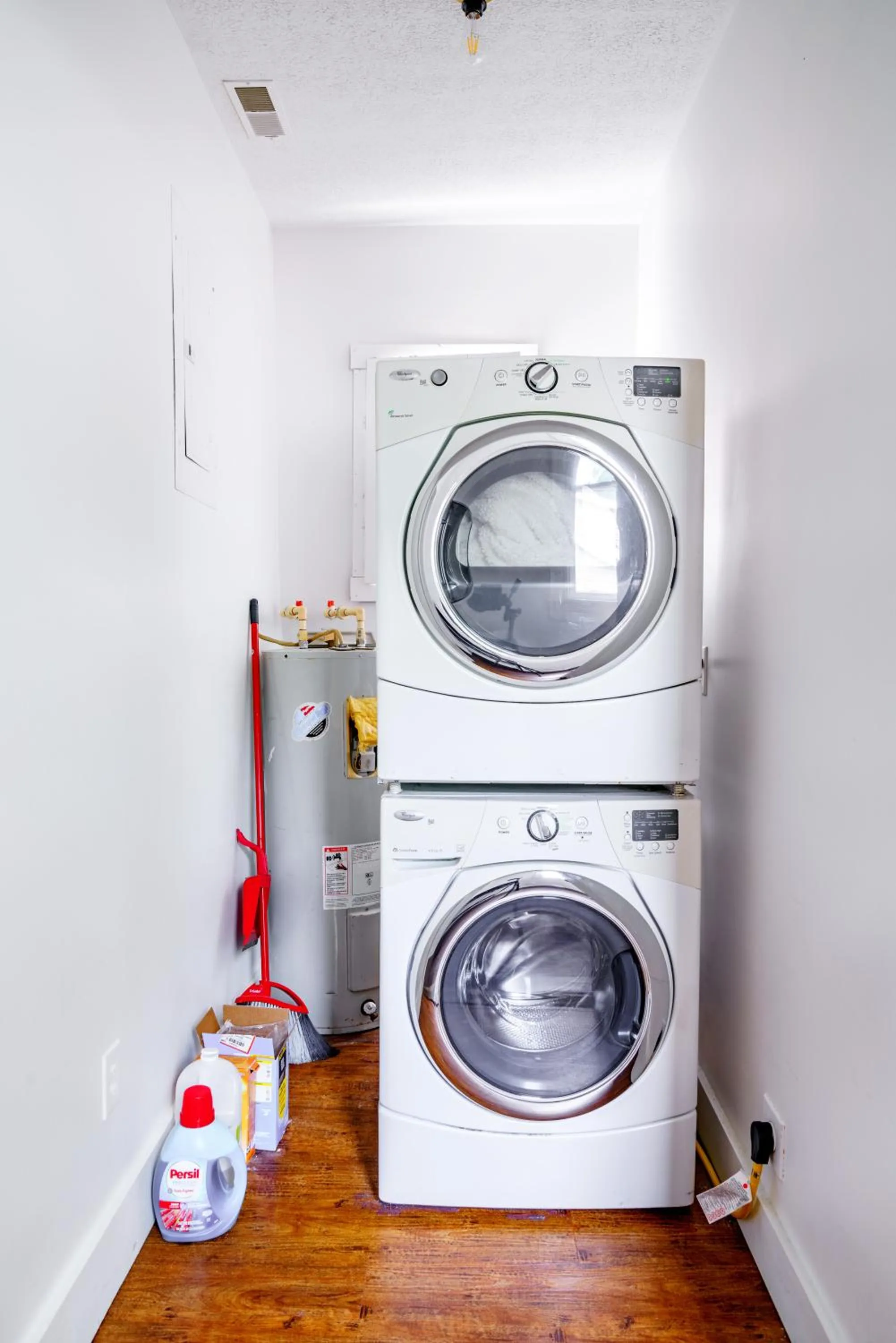 Jungle House Luxury Stays - Downtown Chillicothe