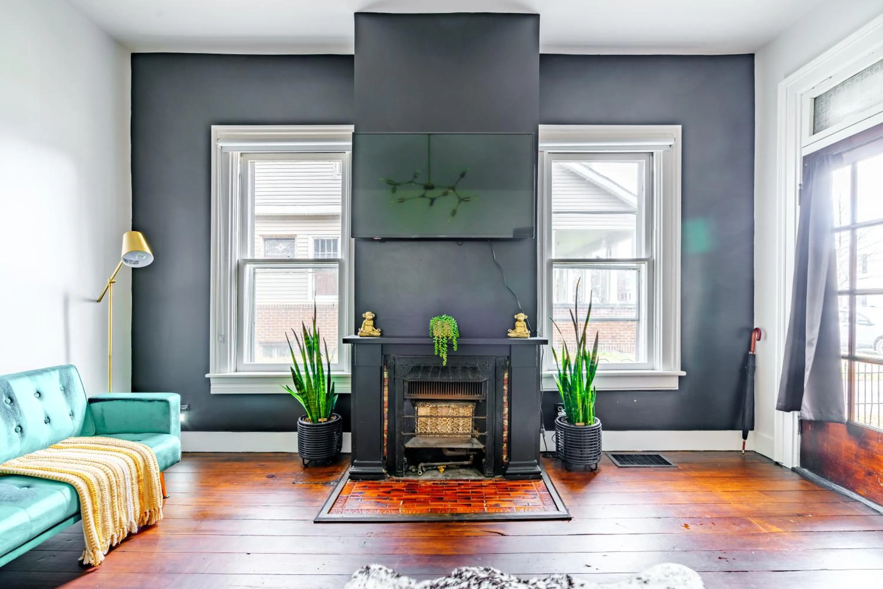 Jungle House Luxury Stays - Downtown Chillicothe