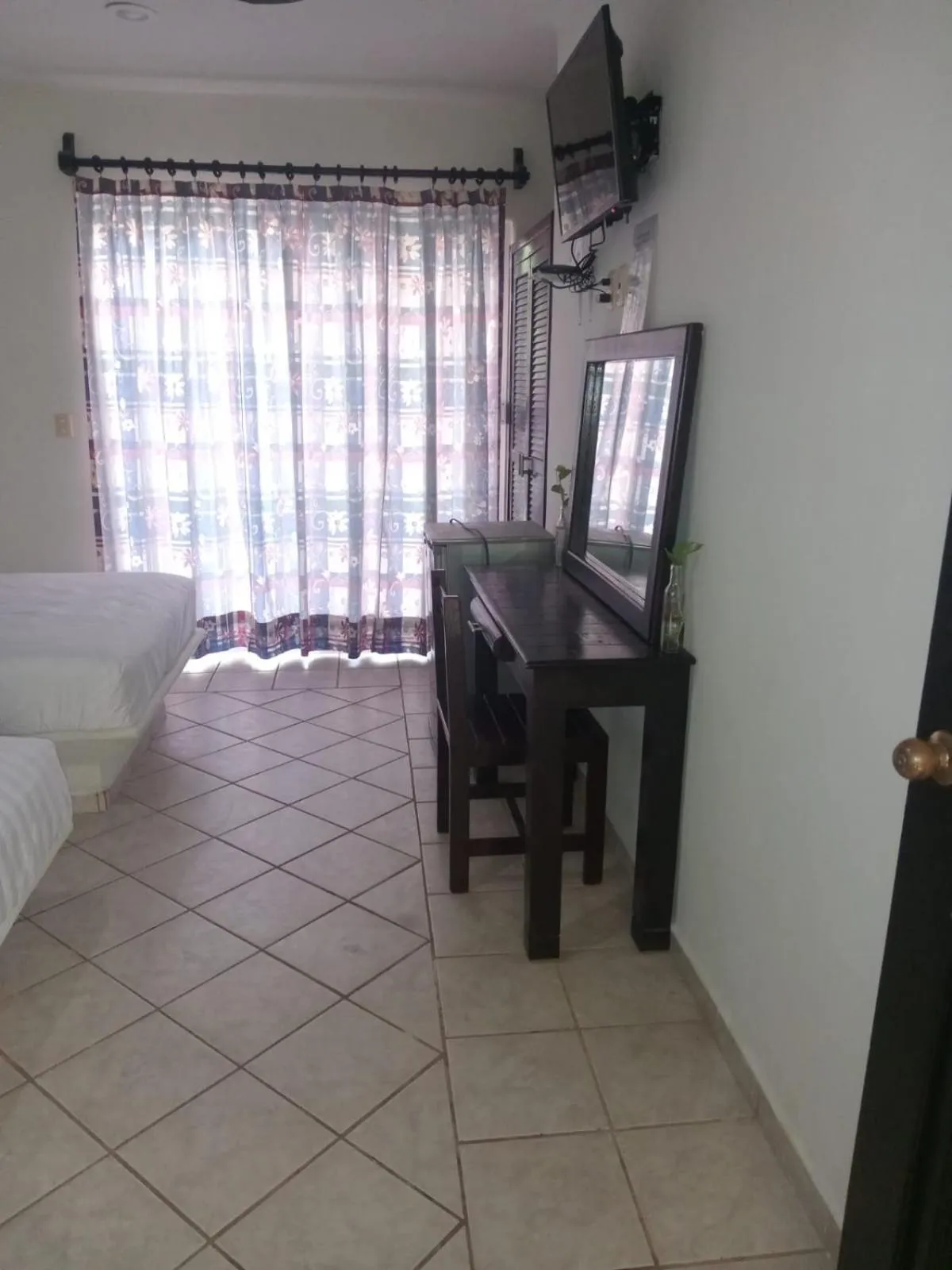 Photo of the whole room in Hotel Castillo Del Mar - 5 Th Ave